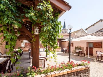 Logis Hôtel le Relais des Dix Crus