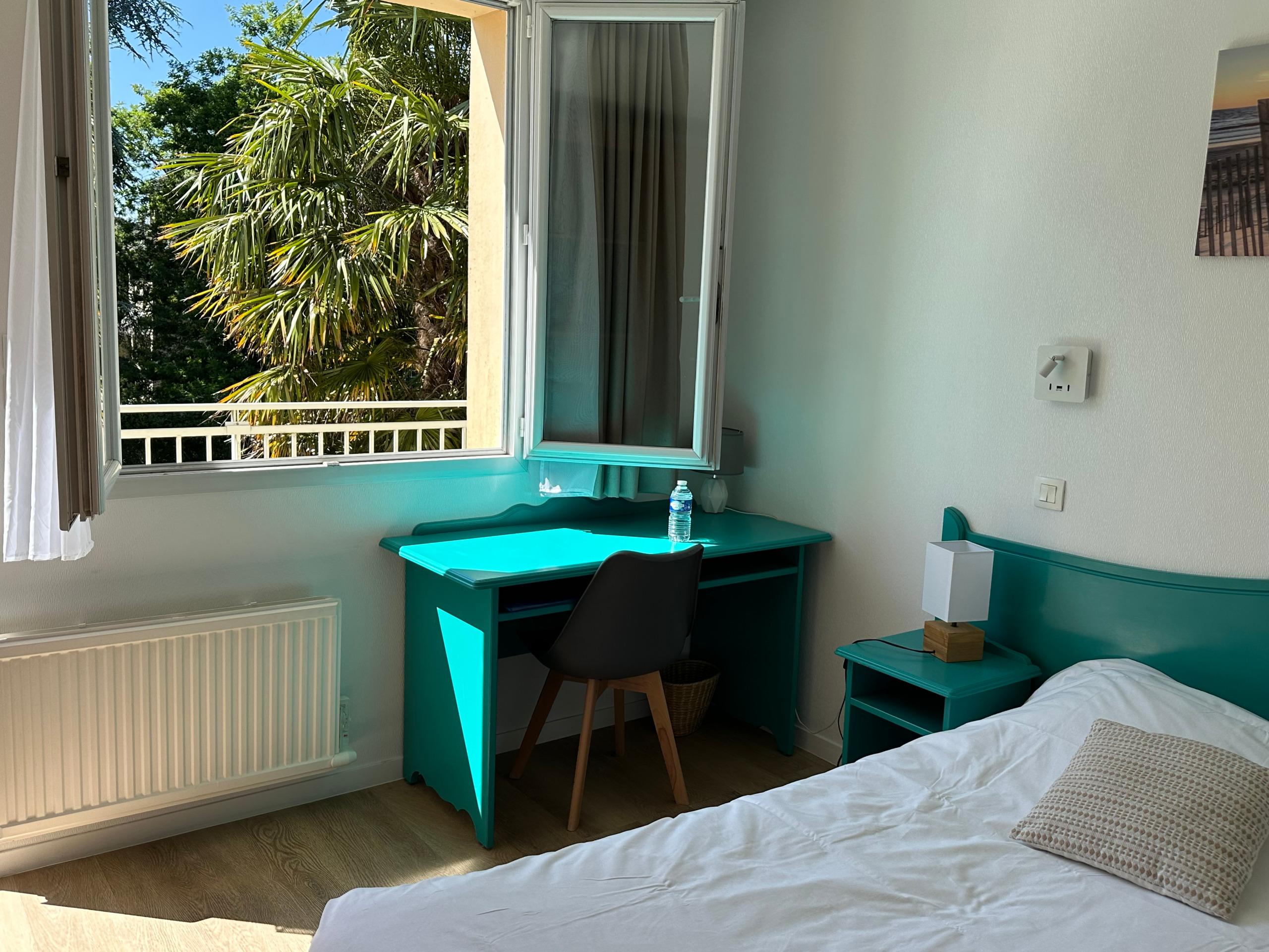 Logis Hôtel la Demeure du Perron