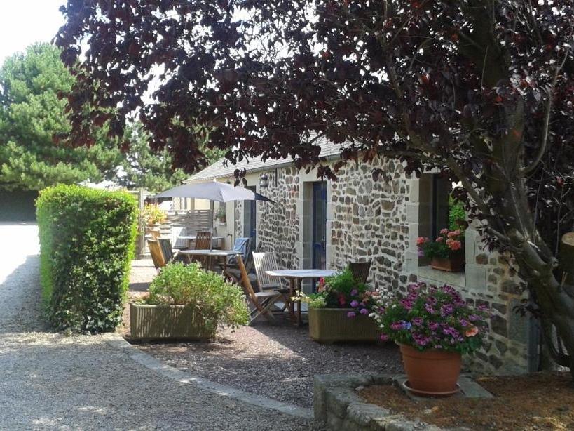 Logis Hôtel la Demeure du Perron
