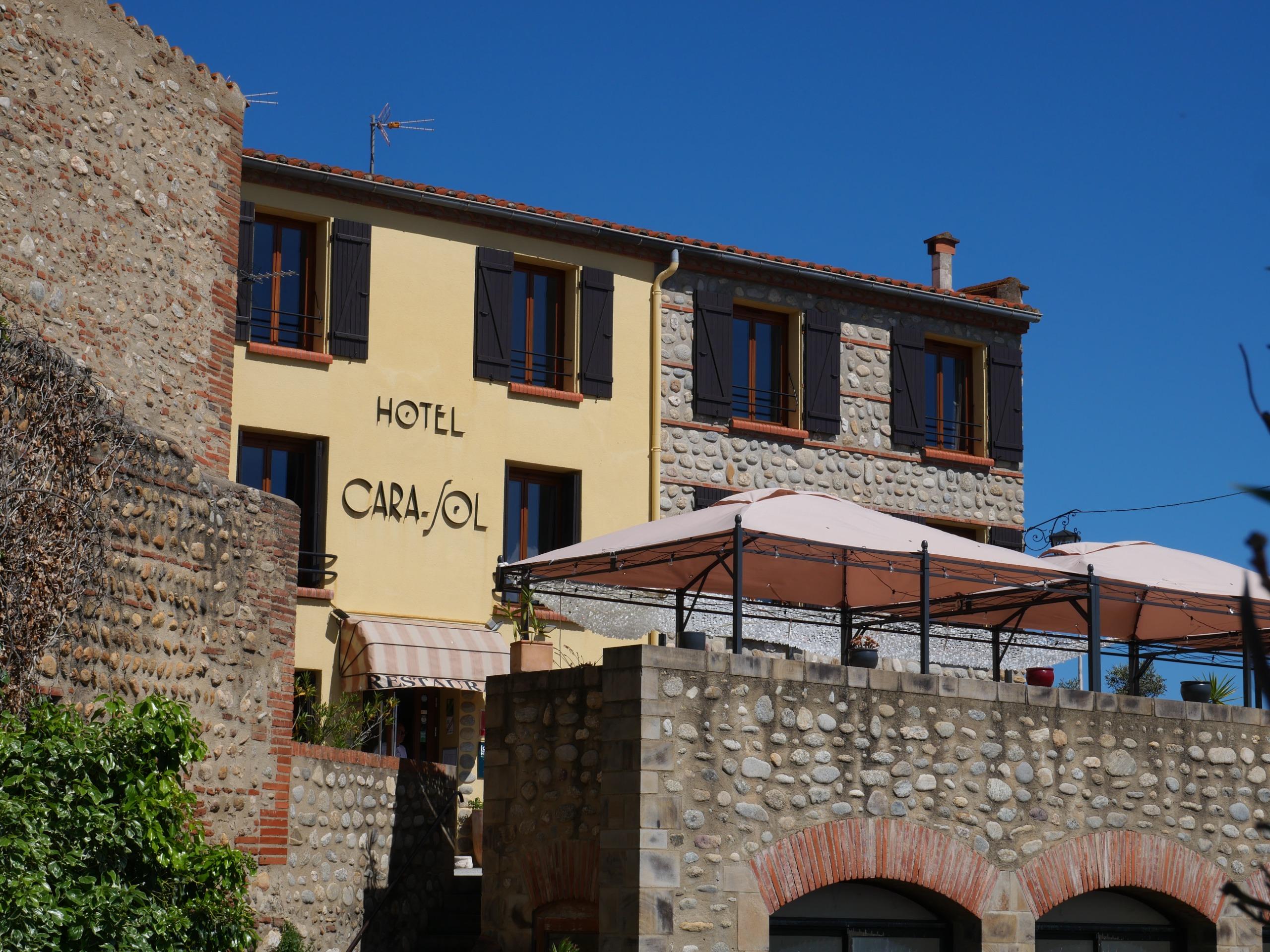 Logis Hôtel le Cara Sol