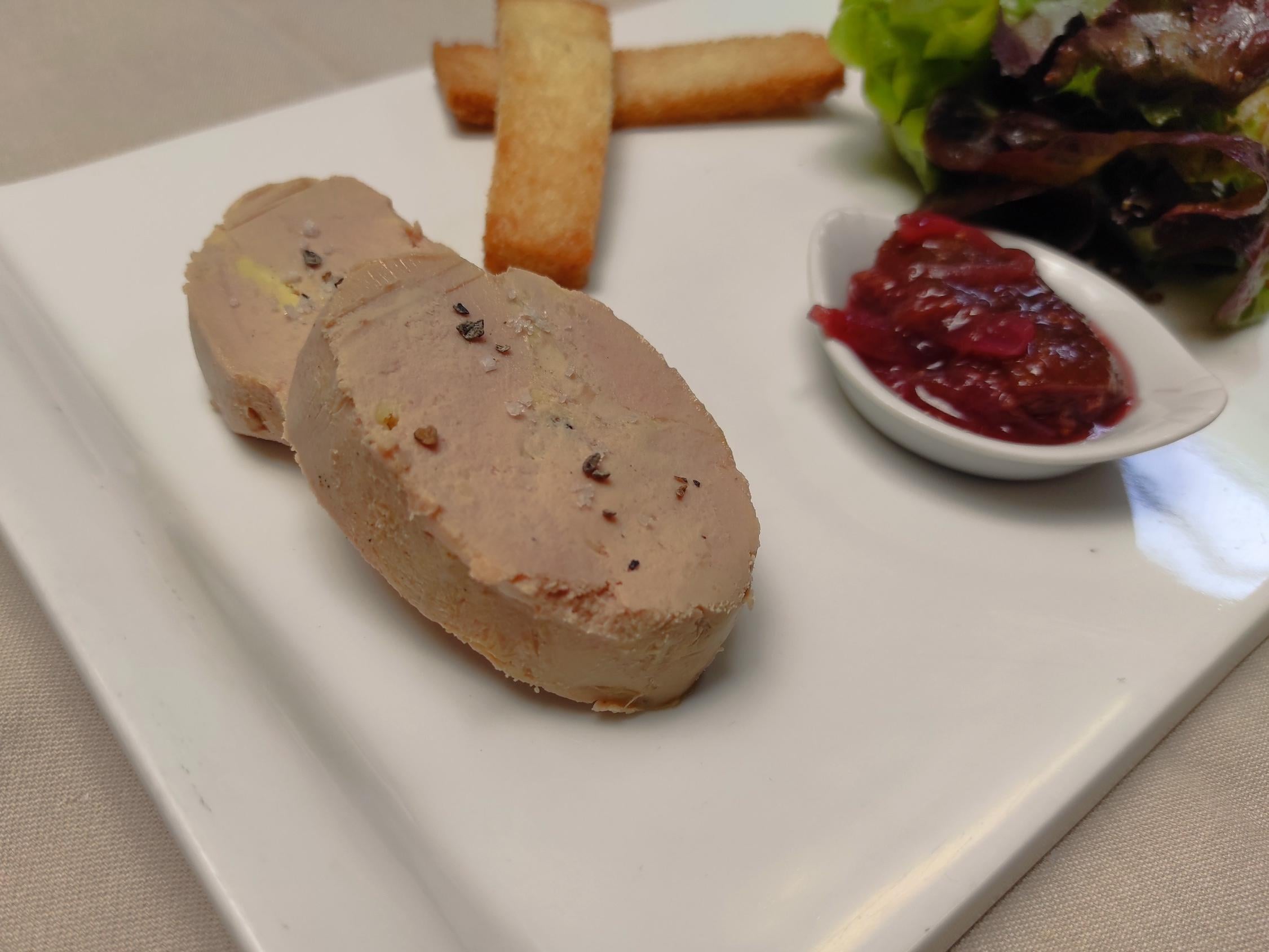 Logis Hôtel la Rivière