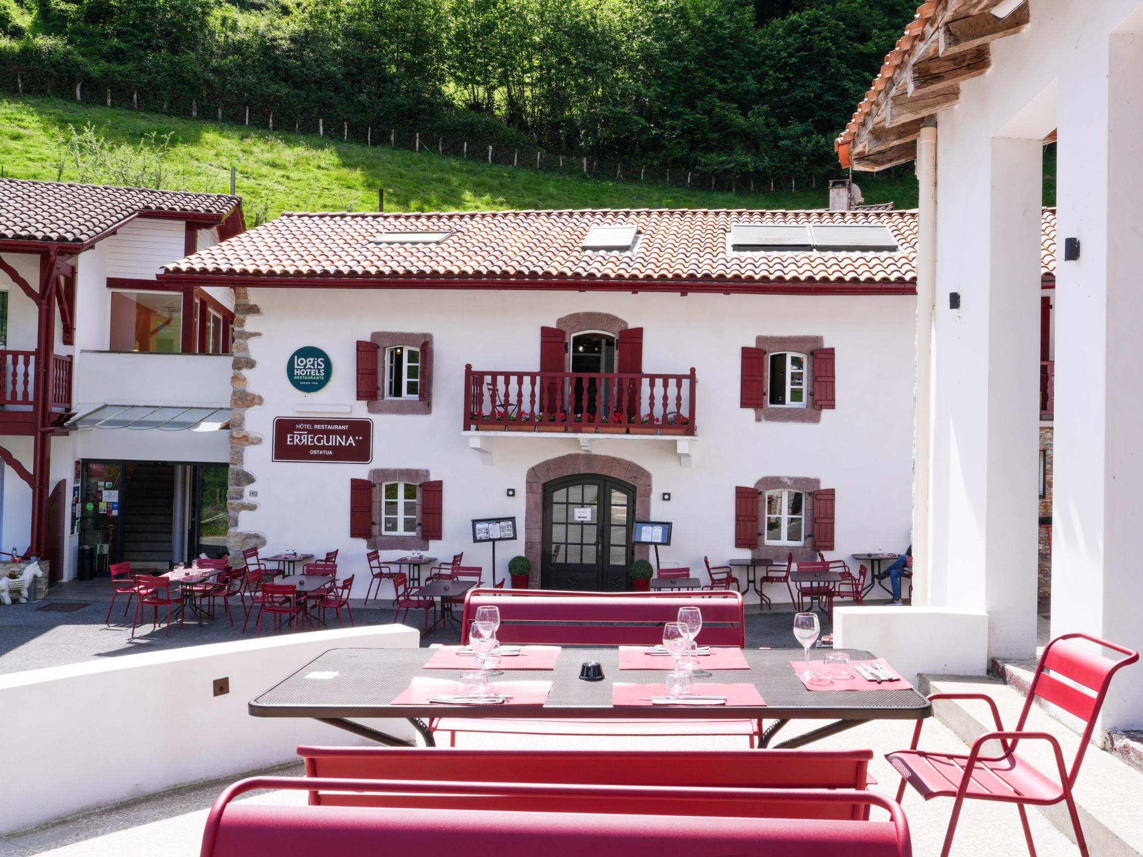 Logis Hôtel Erreguina