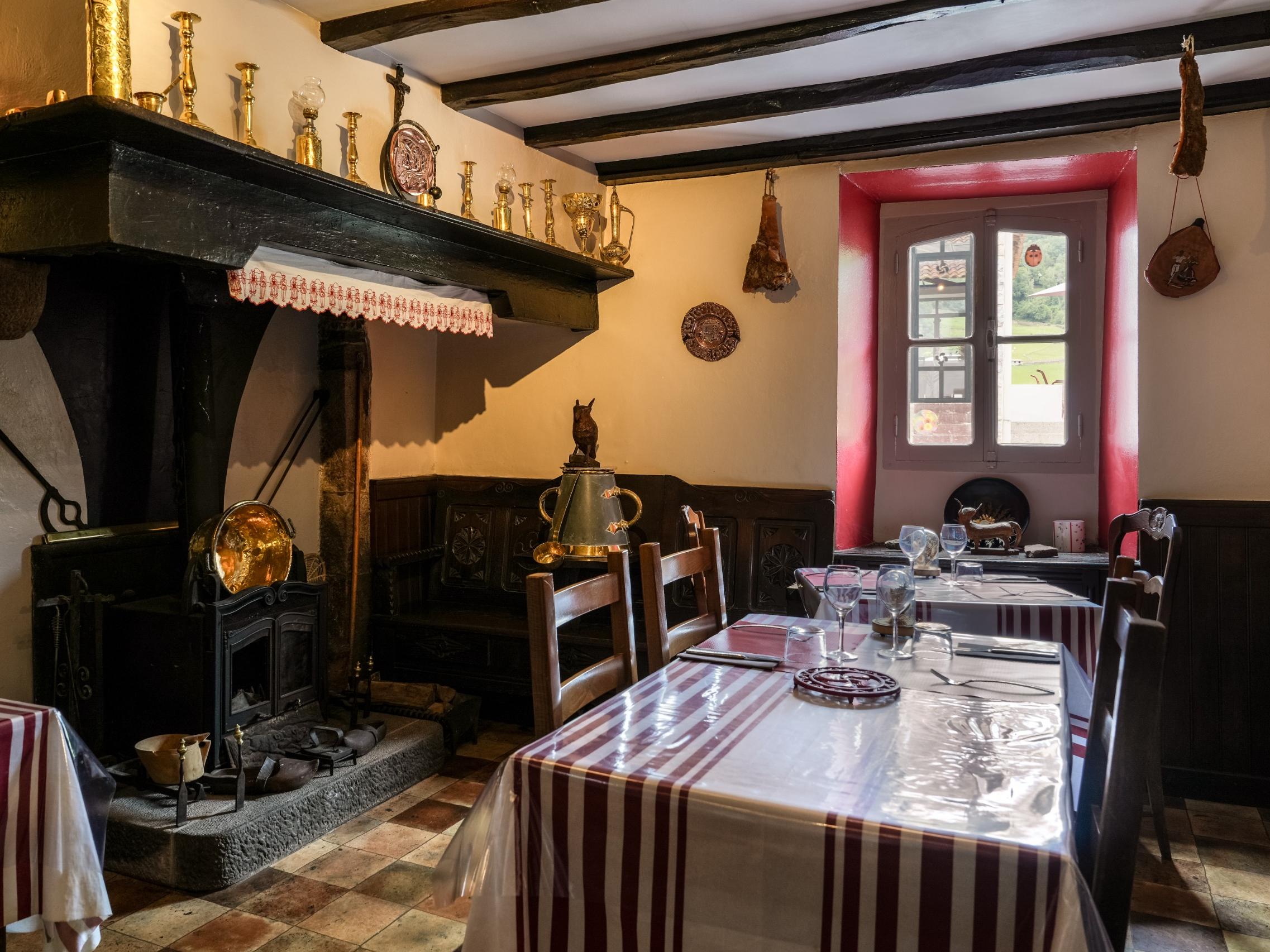 Logis Hôtel Erreguina