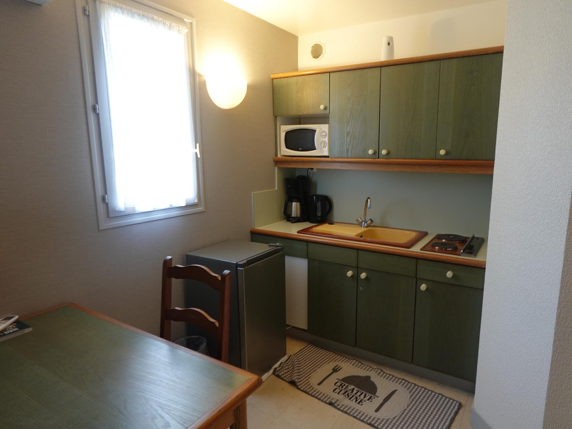 Cit\'Hotel d\'Avallon Vauban