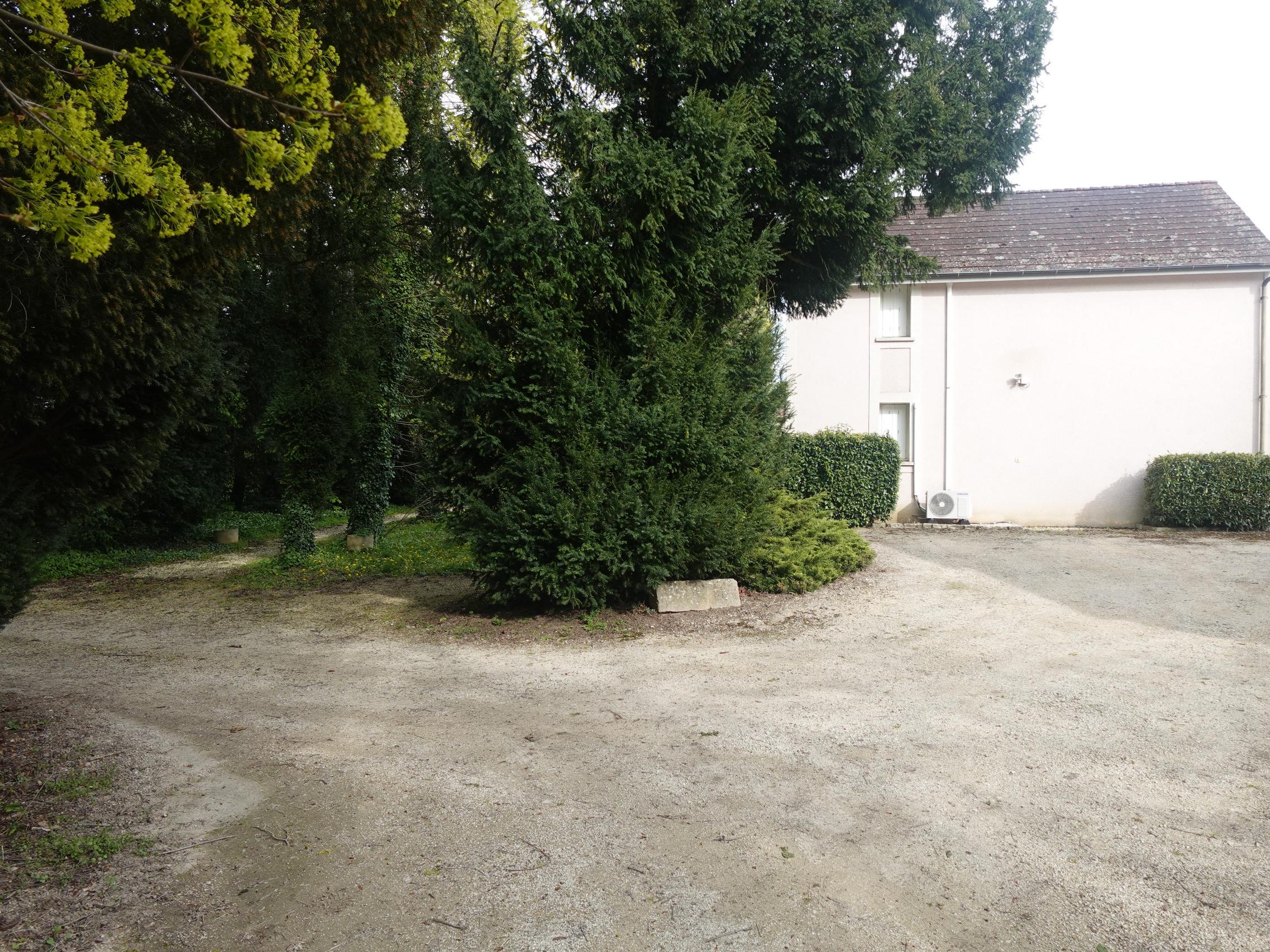 Cit\'Hotel d\'Avallon Vauban