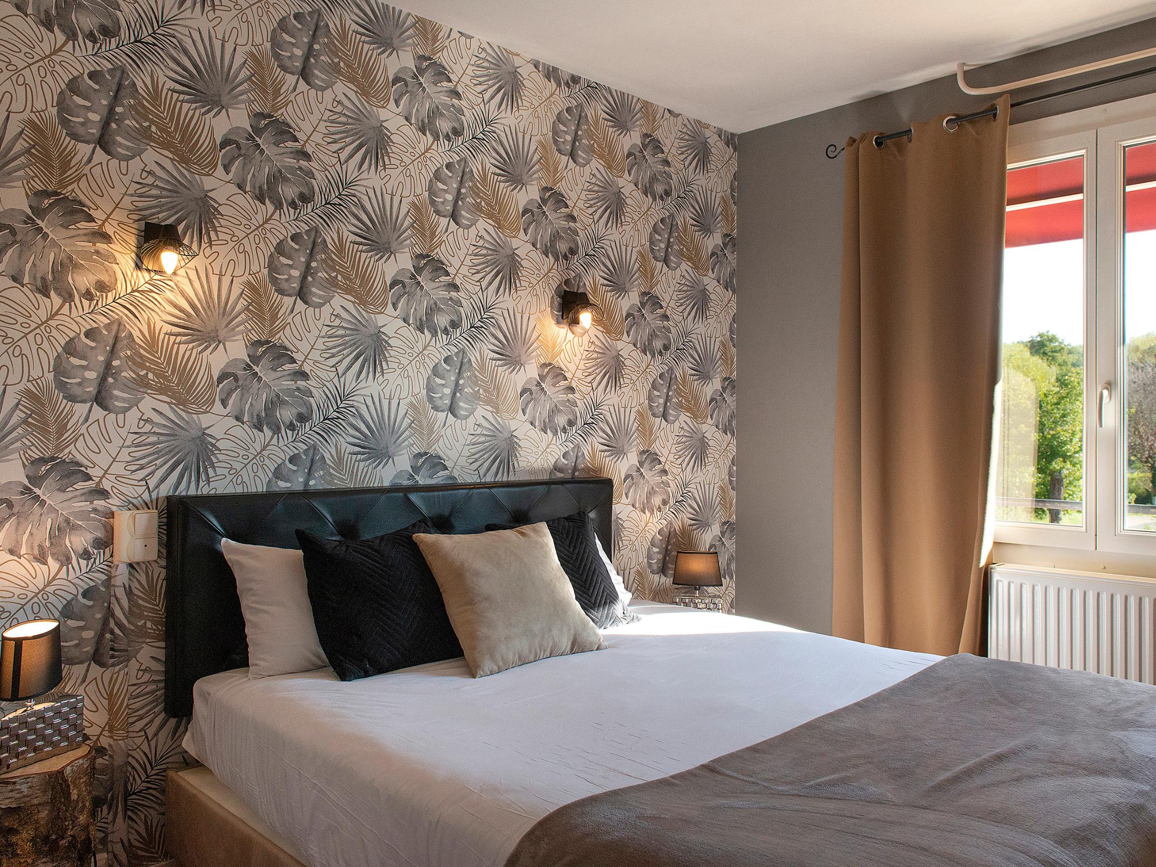 Logis Hôtel Saint Cyr