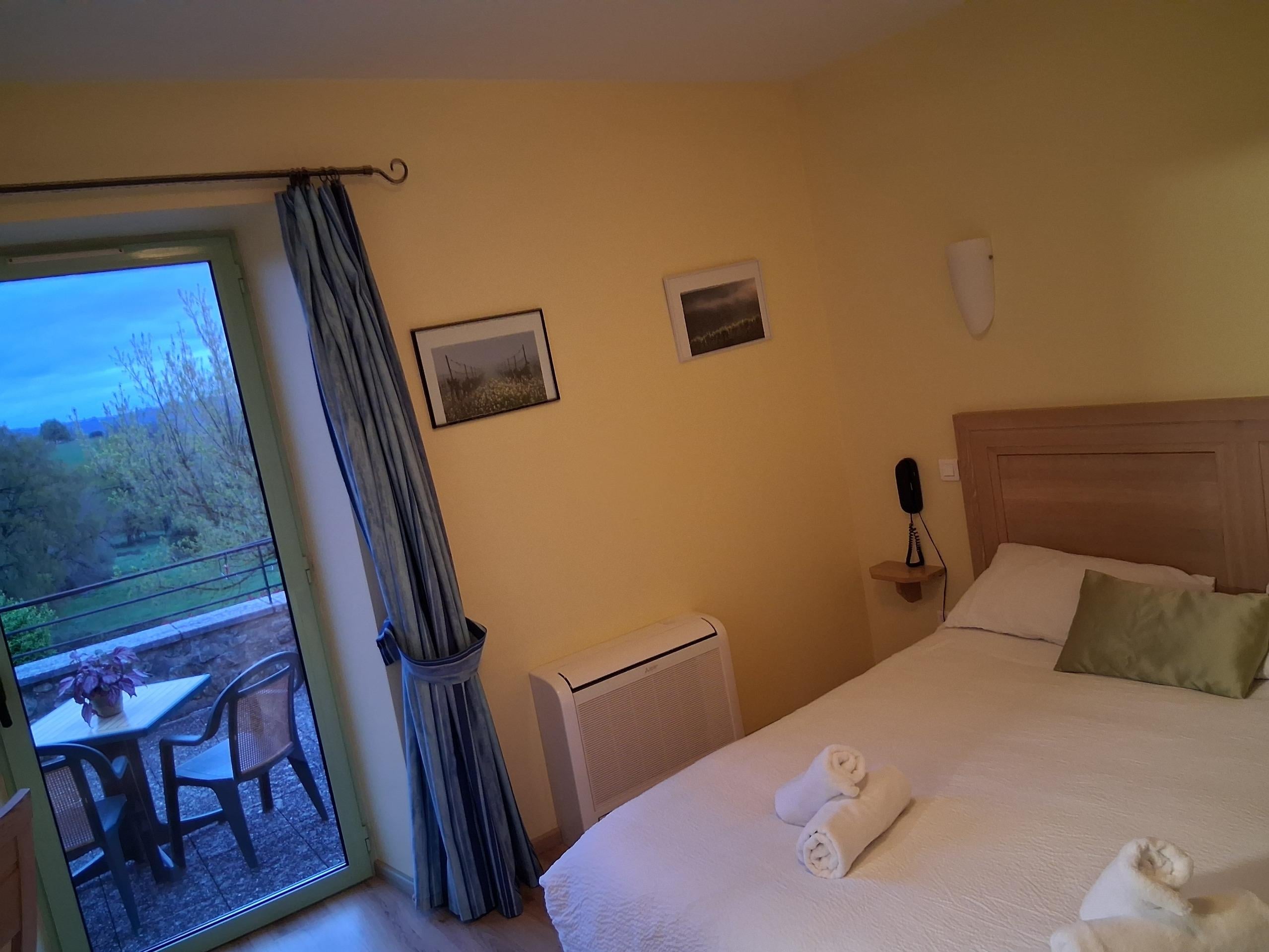 Logis Hôtel l\'Instant Mont le Viaur