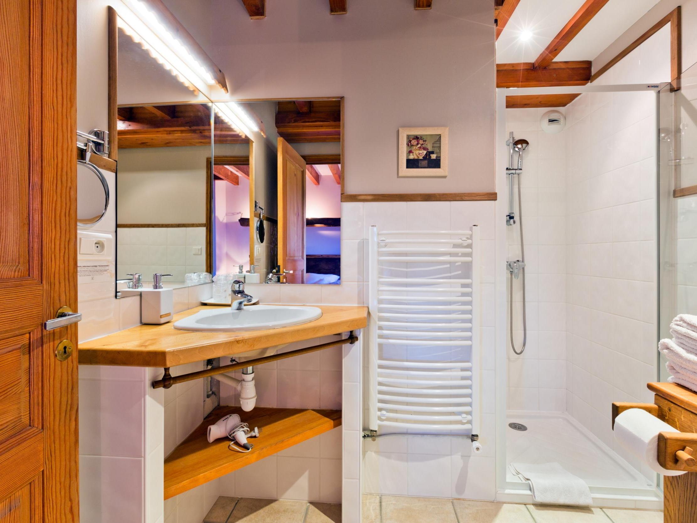 Logis Hôtel Auberge de la Hulotte