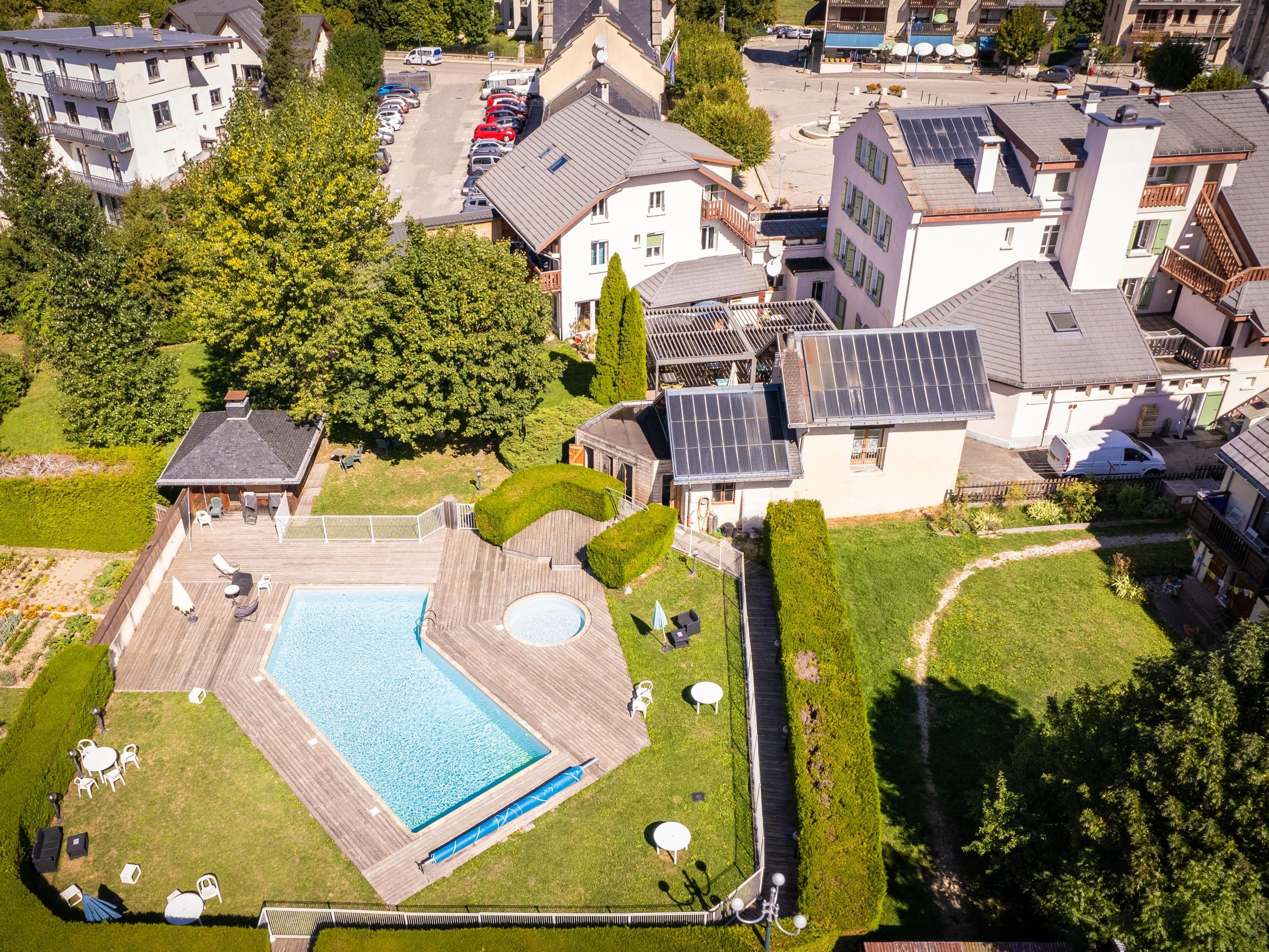 Logis Hôtel du Col de l\'Arc