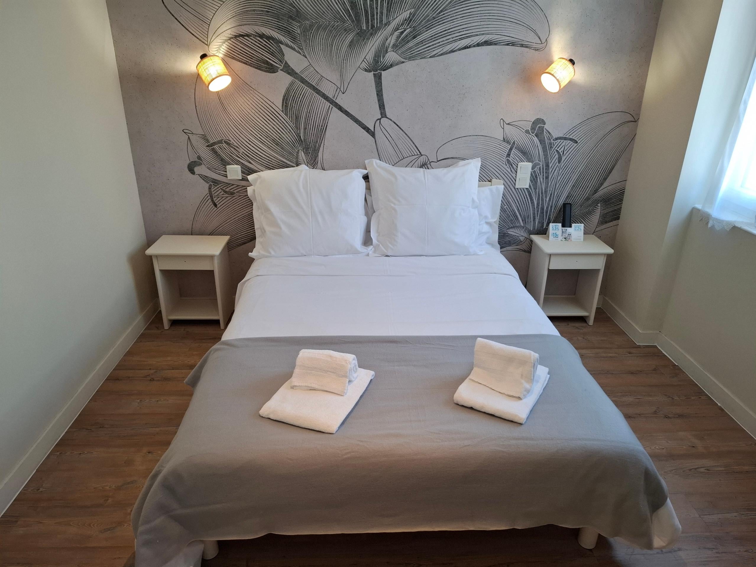 Logis Hôtel les Ambassadeurs