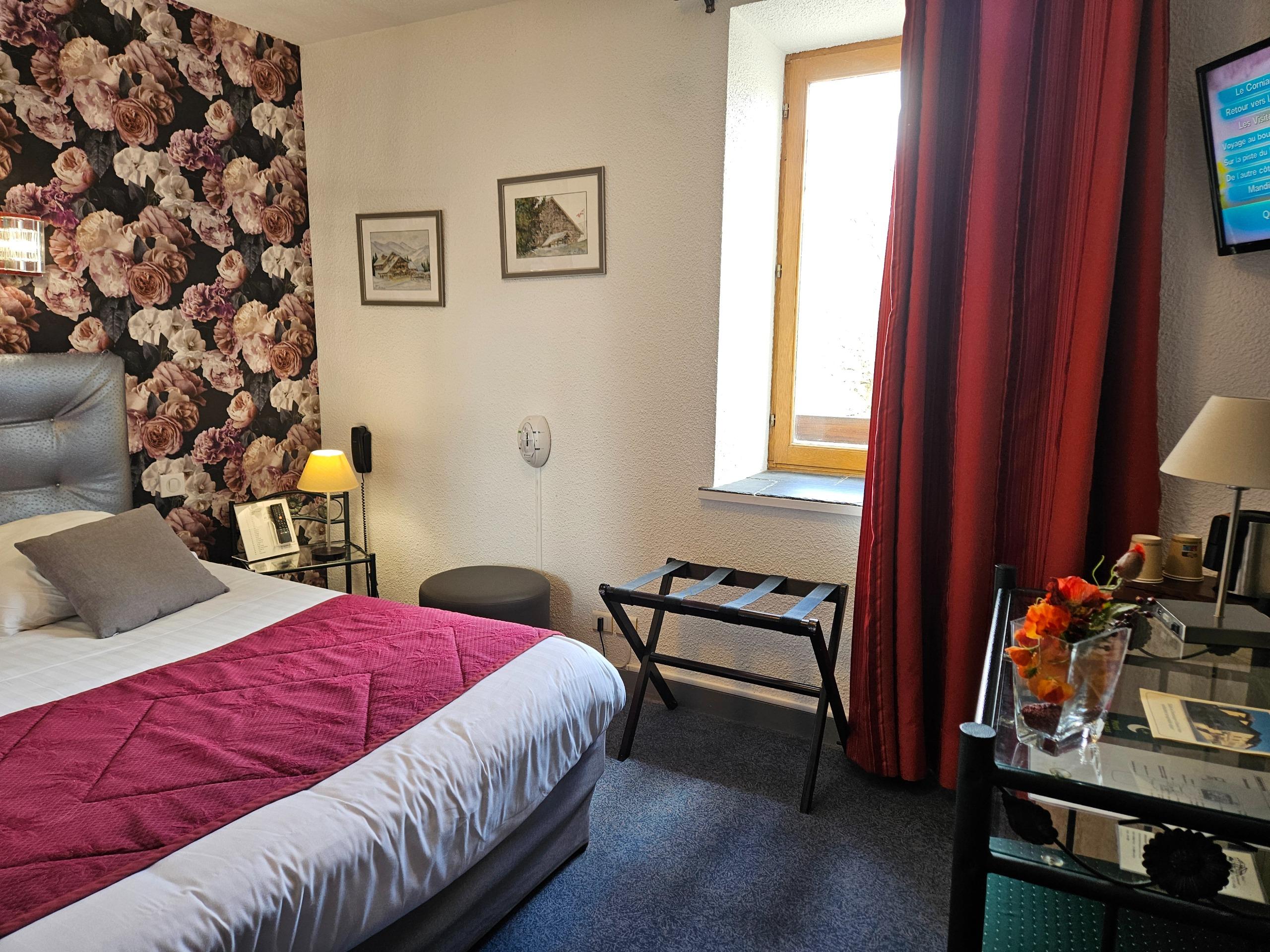 Logis Hôtel le Val d\'Amby