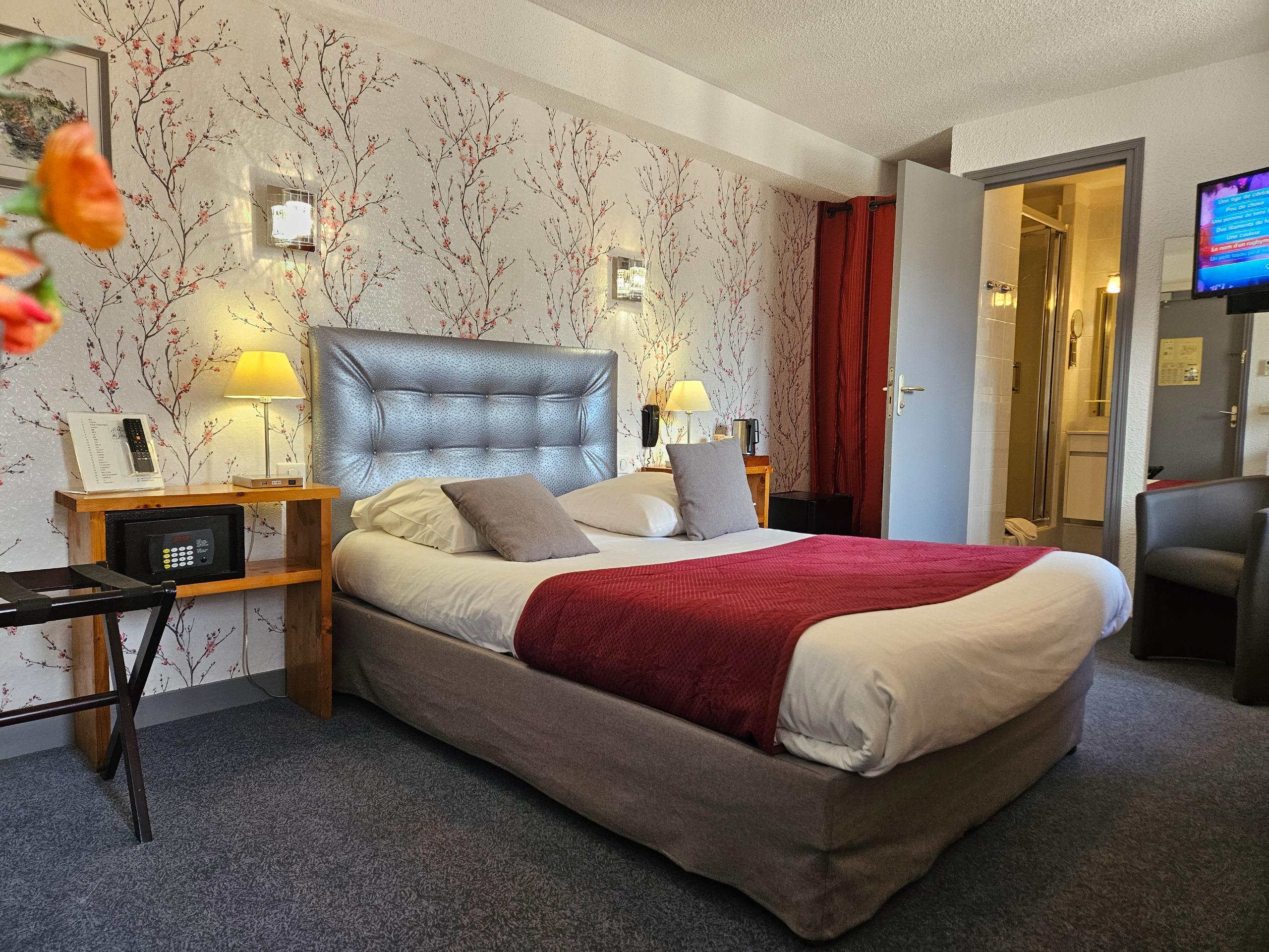 Logis Hôtel le Val d\'Amby