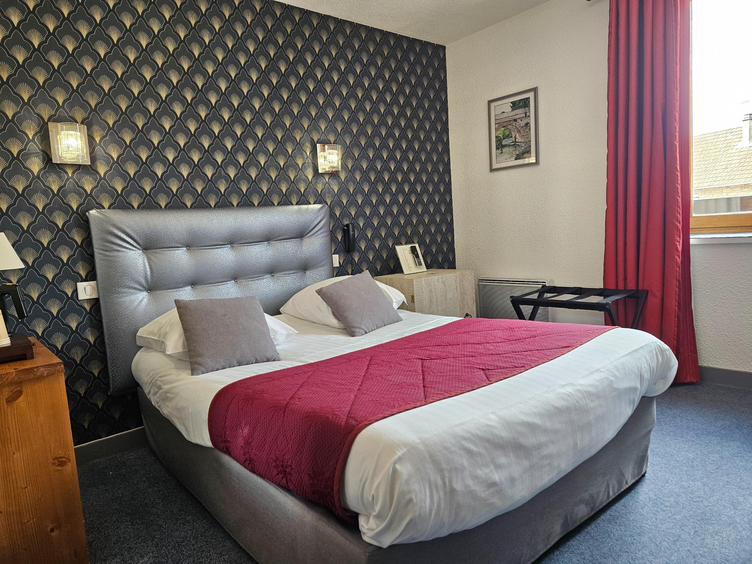 Logis Hôtel le Val d\'Amby