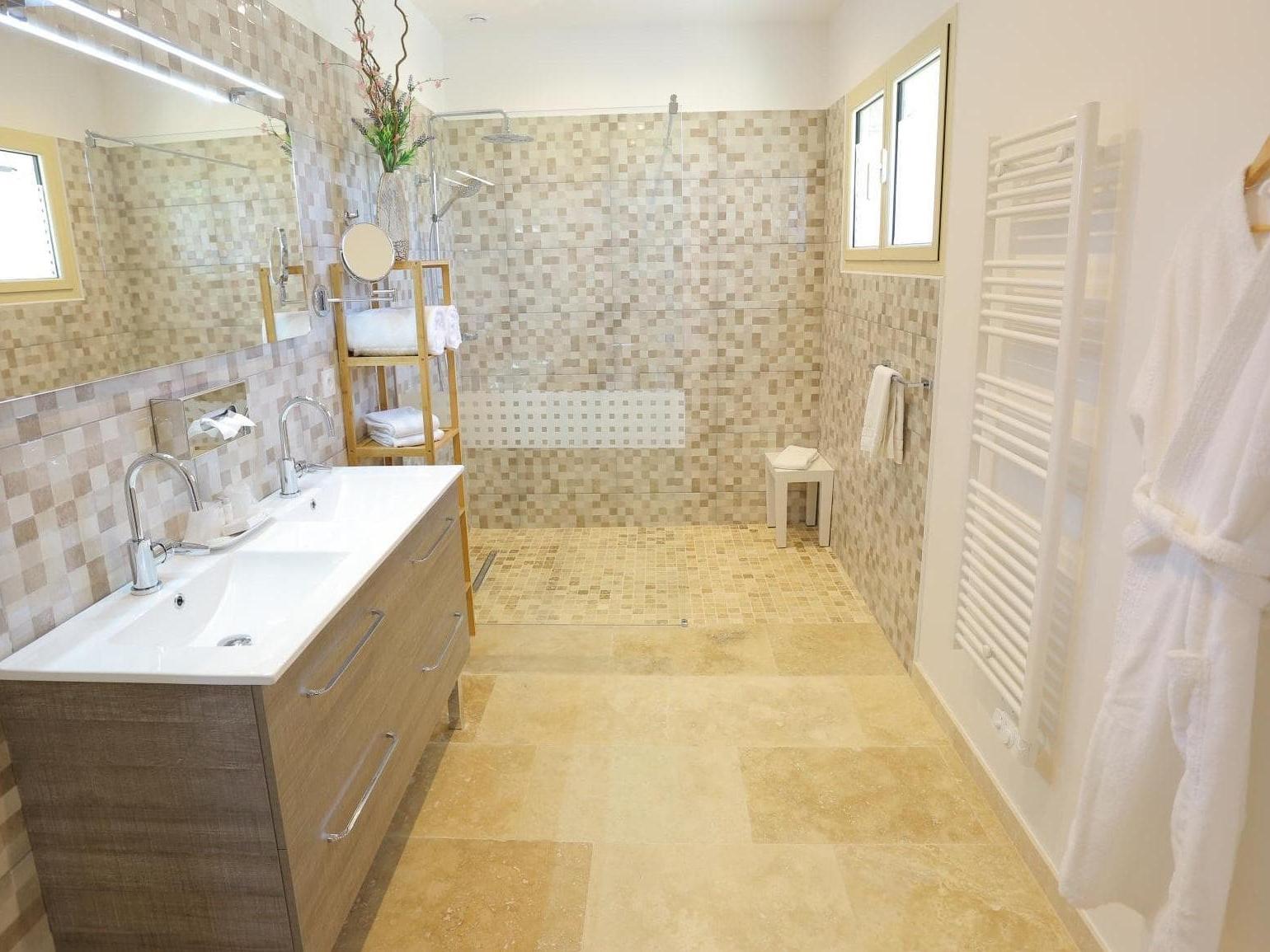 Teritoria Maison Chenet - entre Vigne et Garrigue