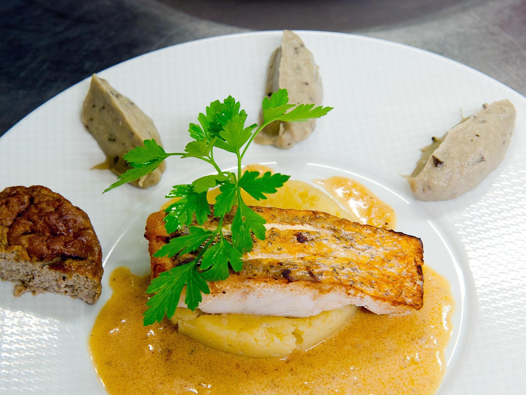 Logis Hôtel le Mistral Restaurant Montélimar Sud