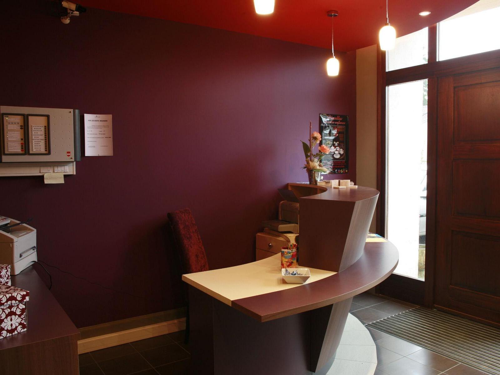 Logis Hôtel l\'Orée des Charmes