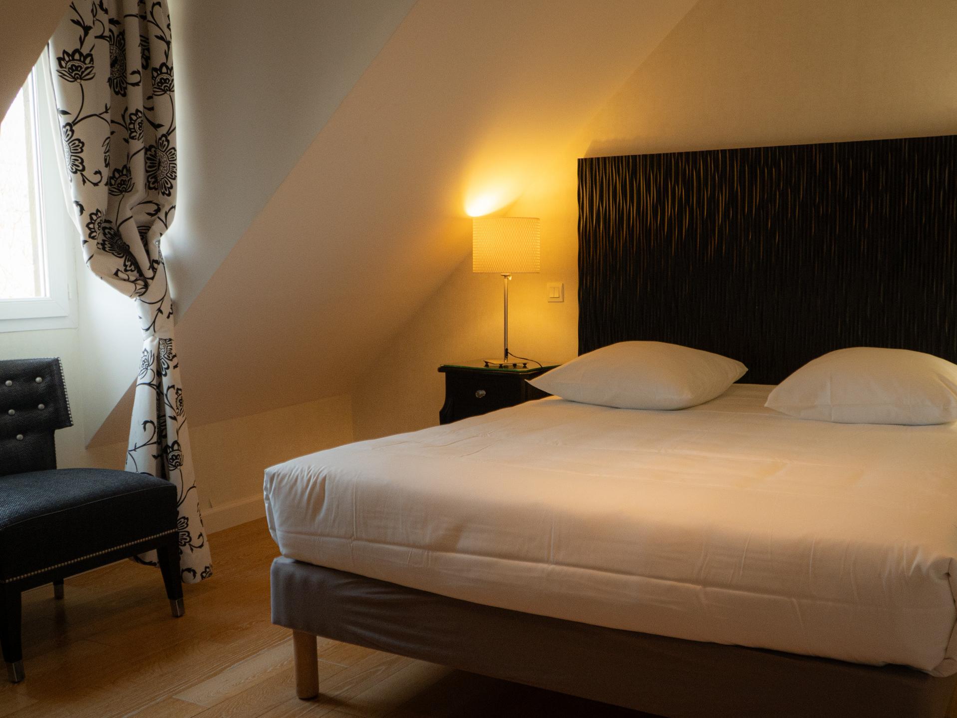 Logis Hôtel l\'Orée des Charmes