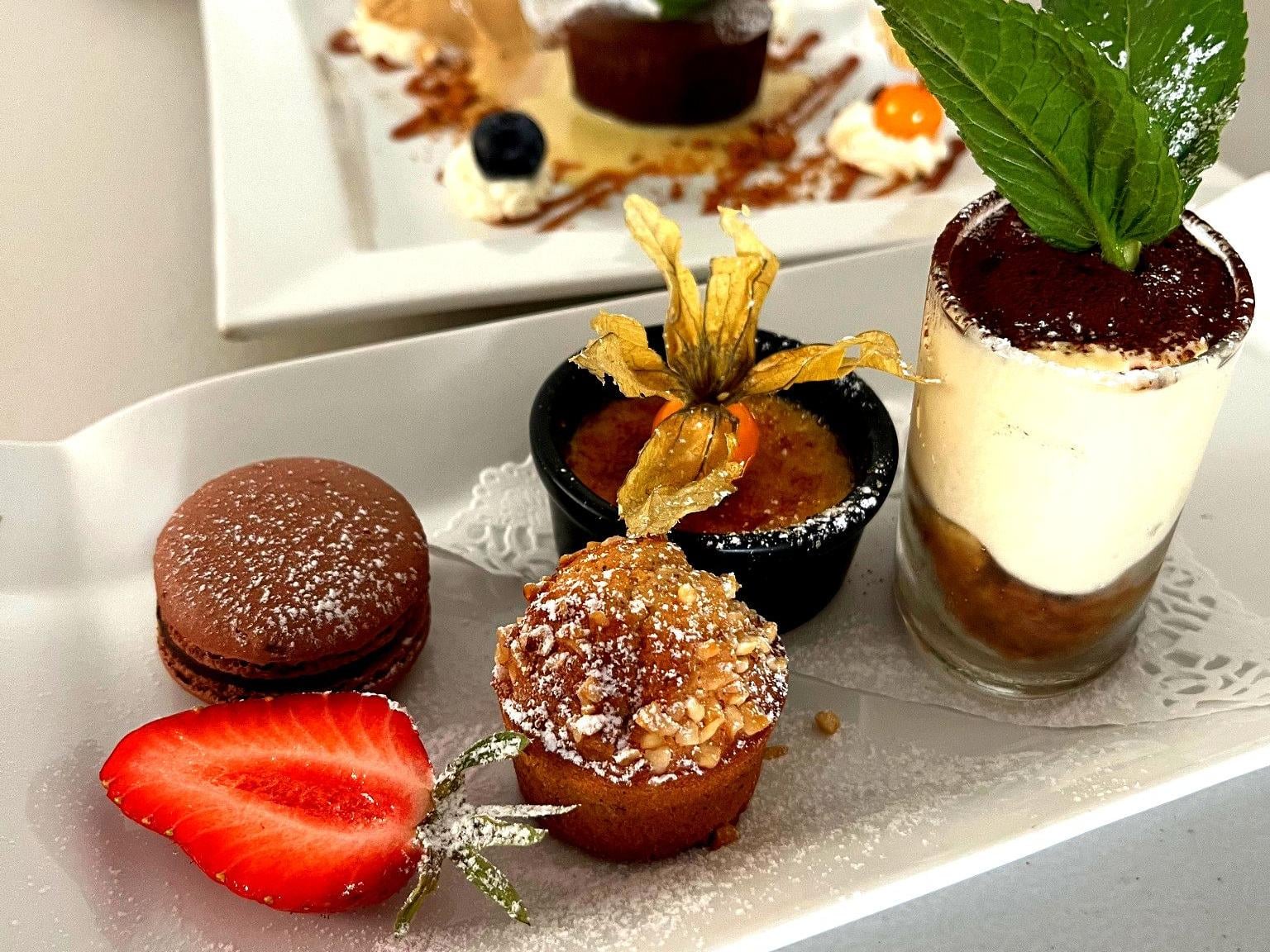 Logis Hôtel le Bretagne - le Vivier sur Mer