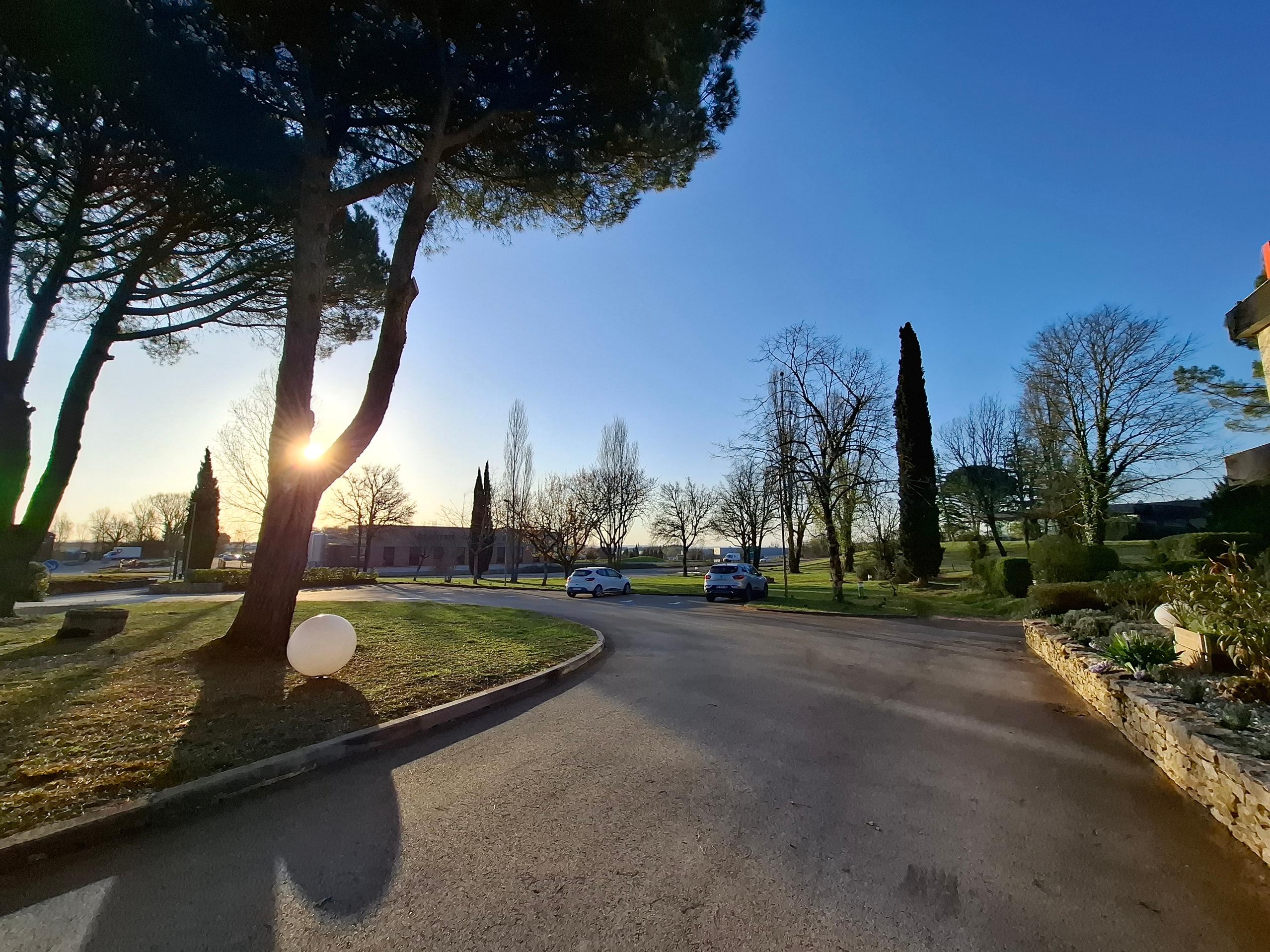 Logis Hôtel Domaine des Trois Pins