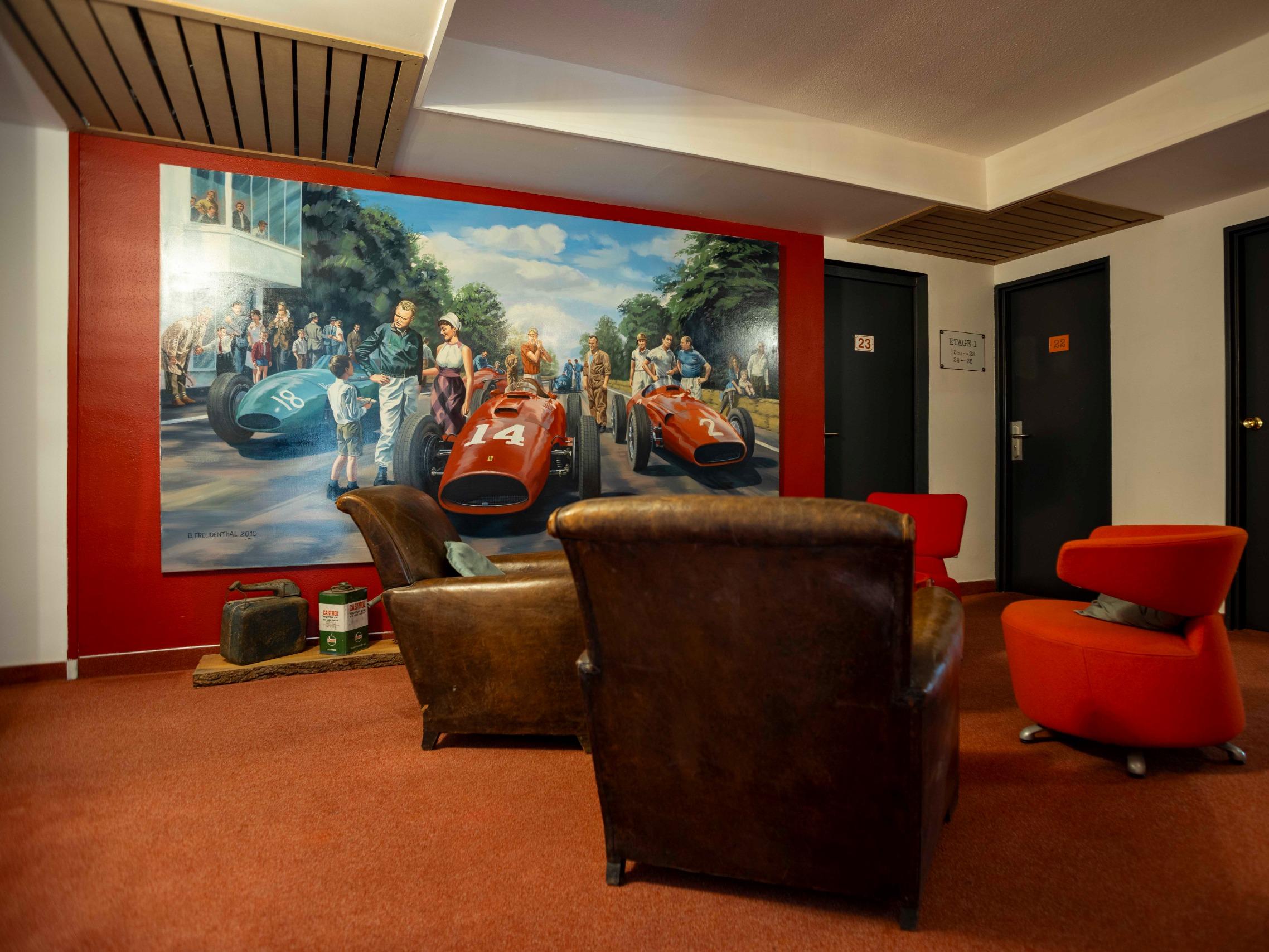 Logis Hôtel Domaine des Trois Pins