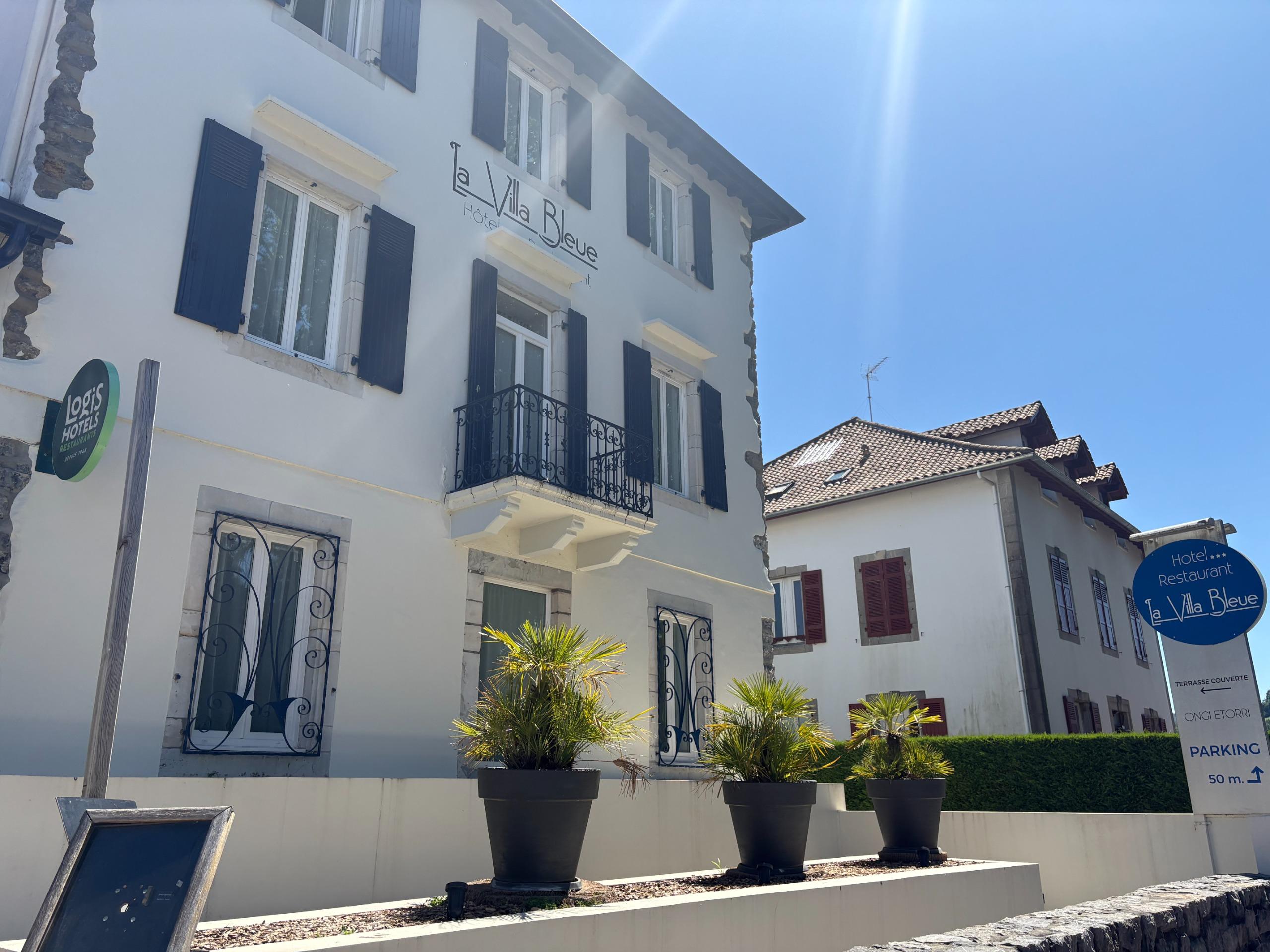 Logis Hôtel la Villa Bleue - Laurent Rodriguez