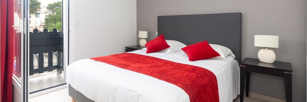 Logis Hôtel du Rond-Point Rest. le Rond Point d'hOr - hotel-les-ii-mas-salles-de-seminaires-reception-cabestany-728329