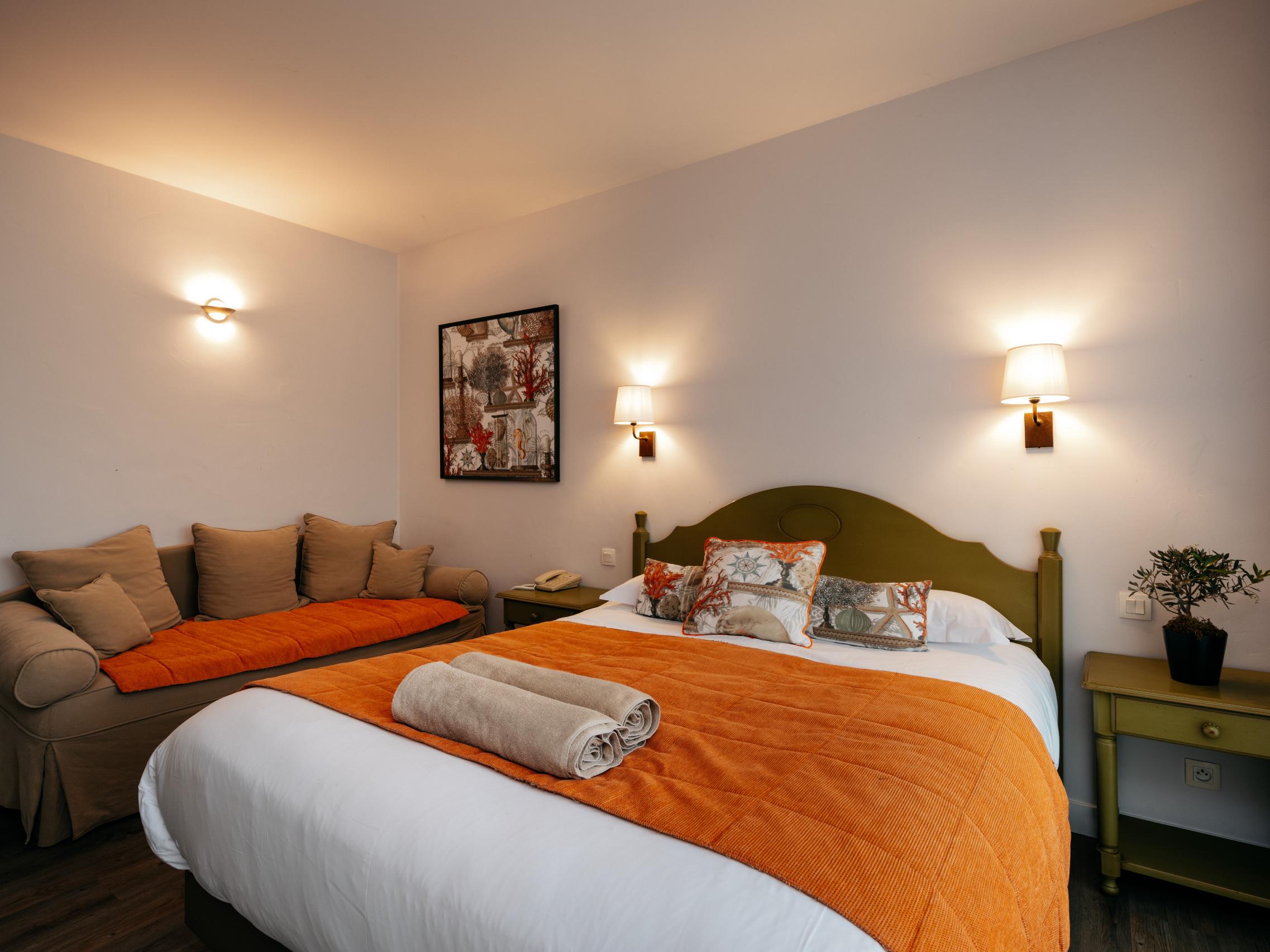Logis Hôtel Carcarille