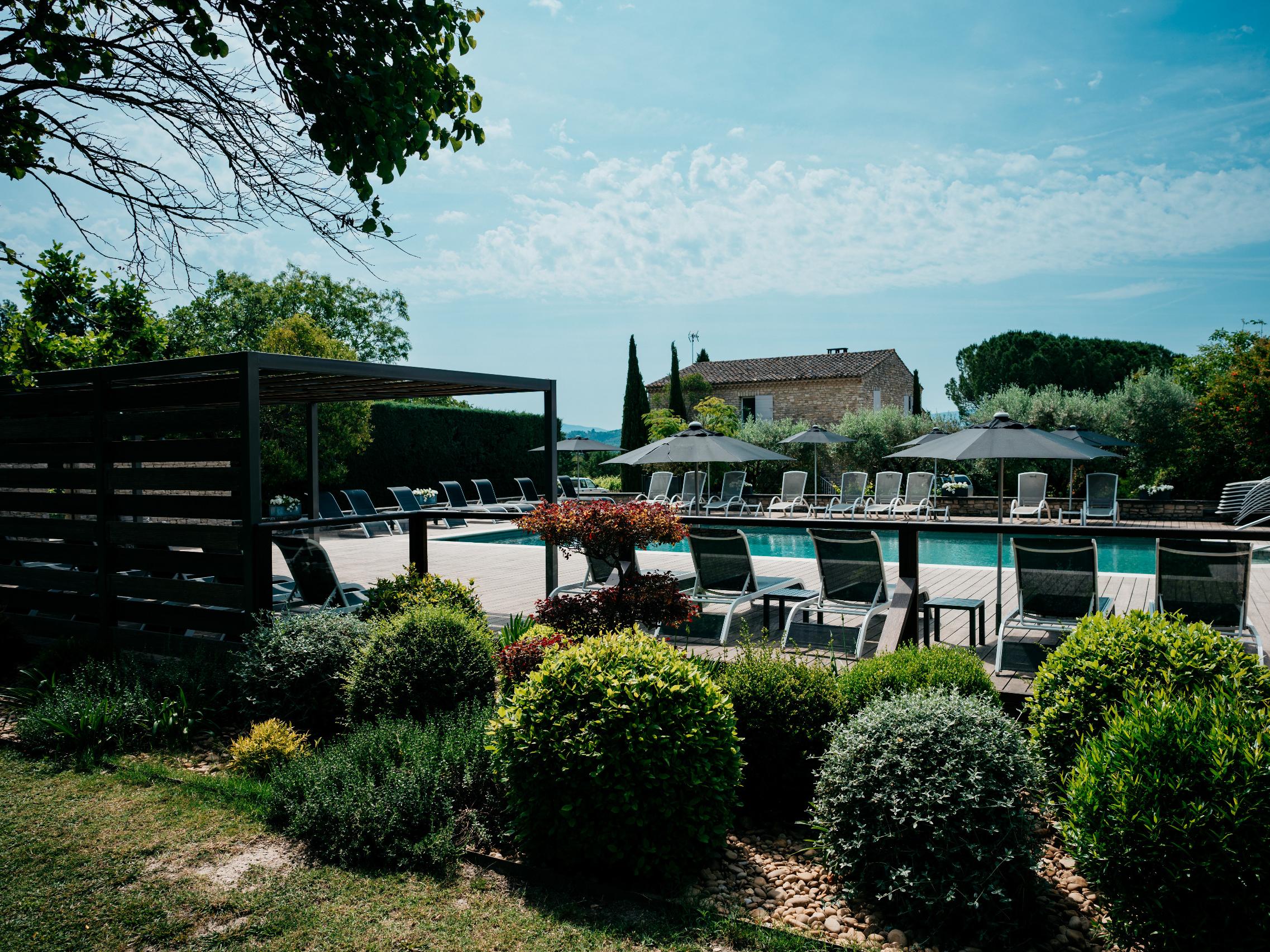 Logis Hôtel Carcarille
