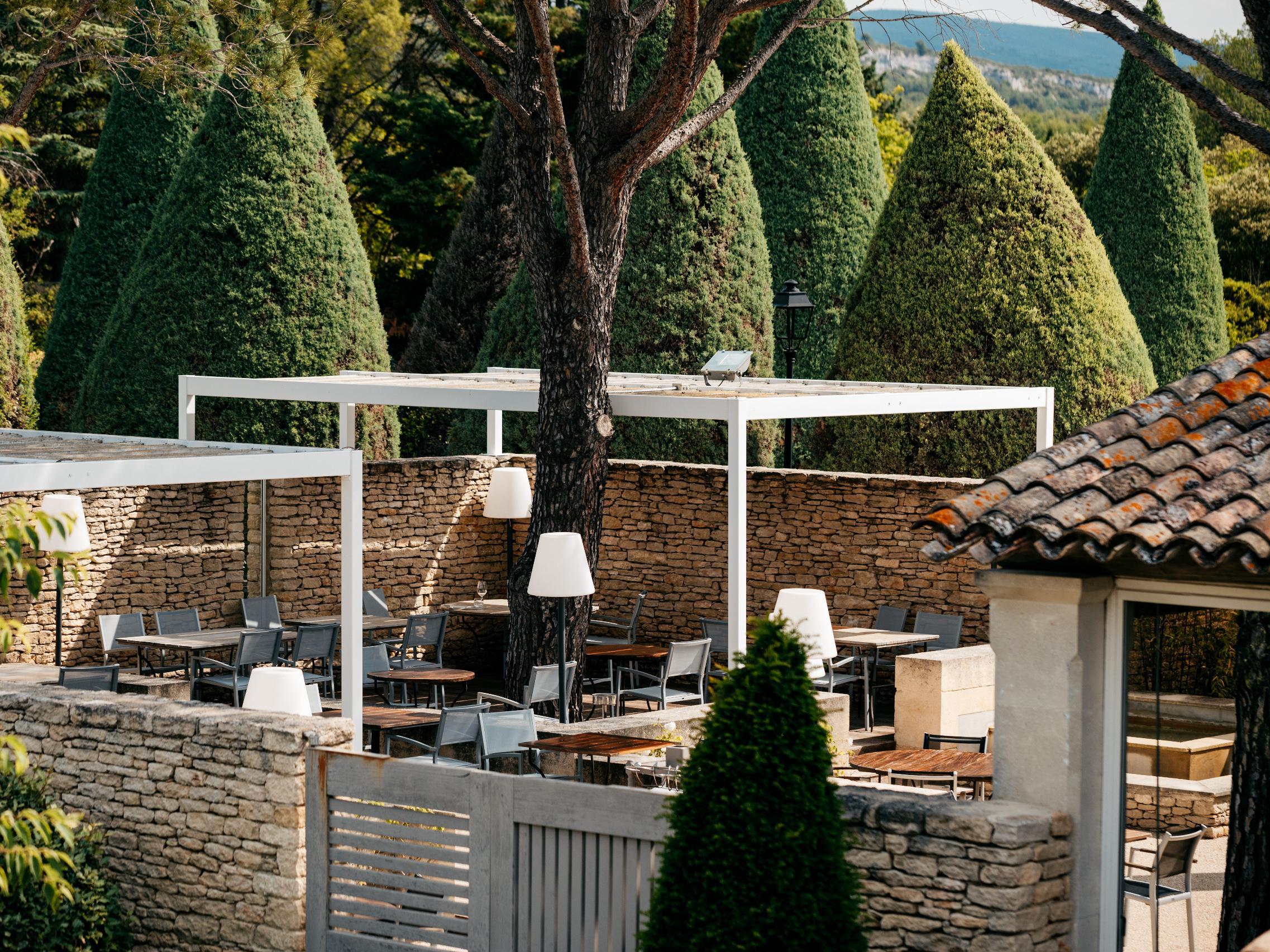 Logis Hôtel Carcarille
