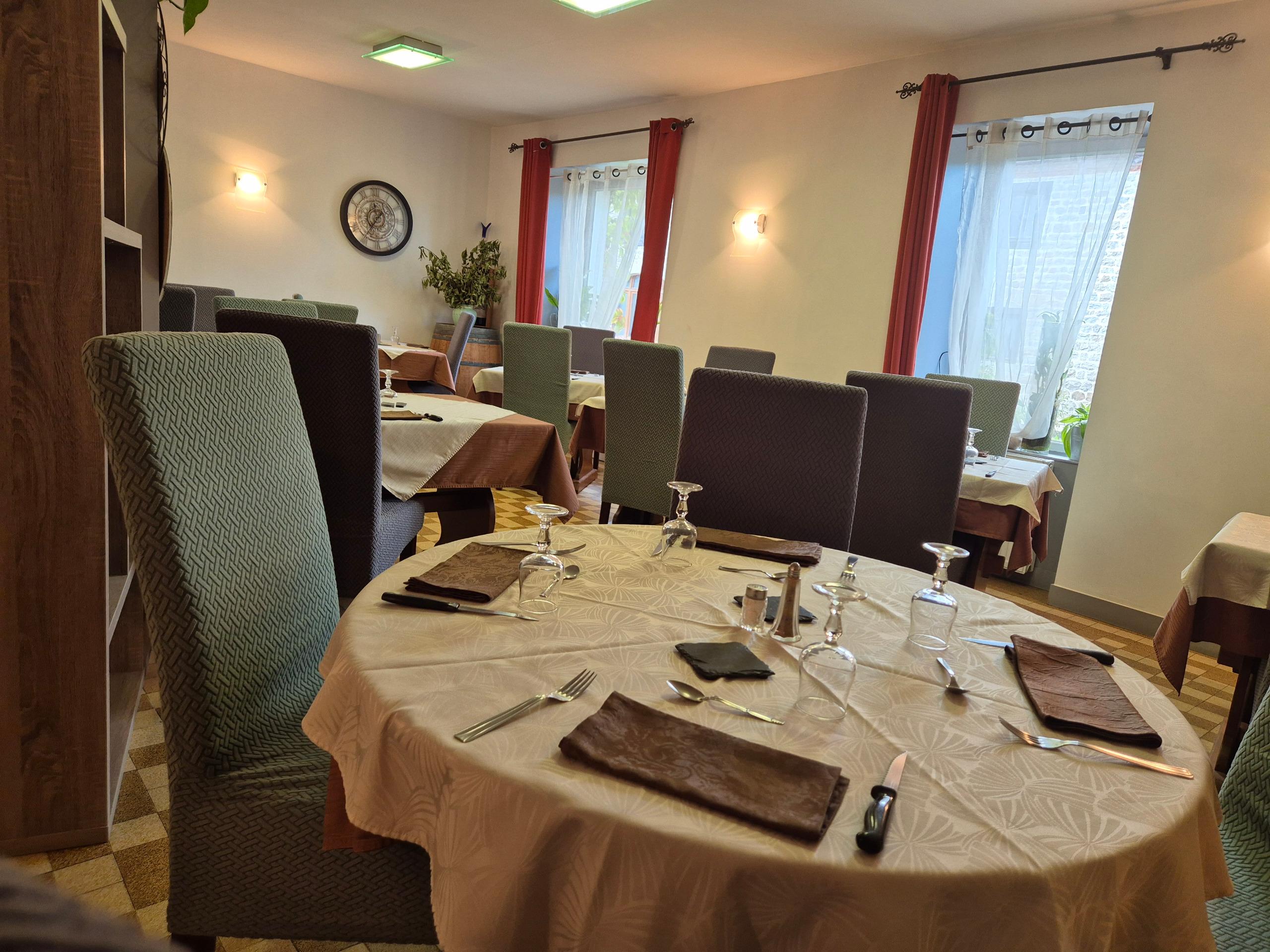 Logis Hôtel de la Dore