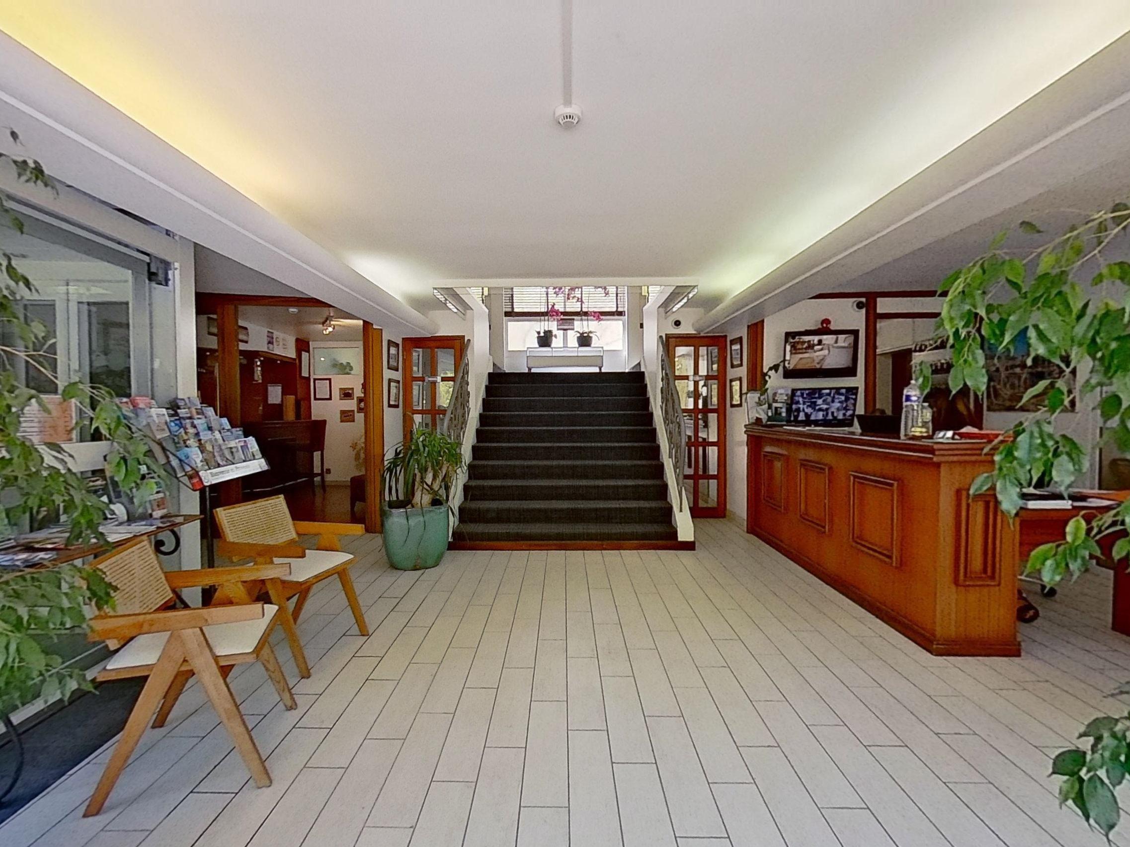 Logis Hôtel Plage Saint Jean