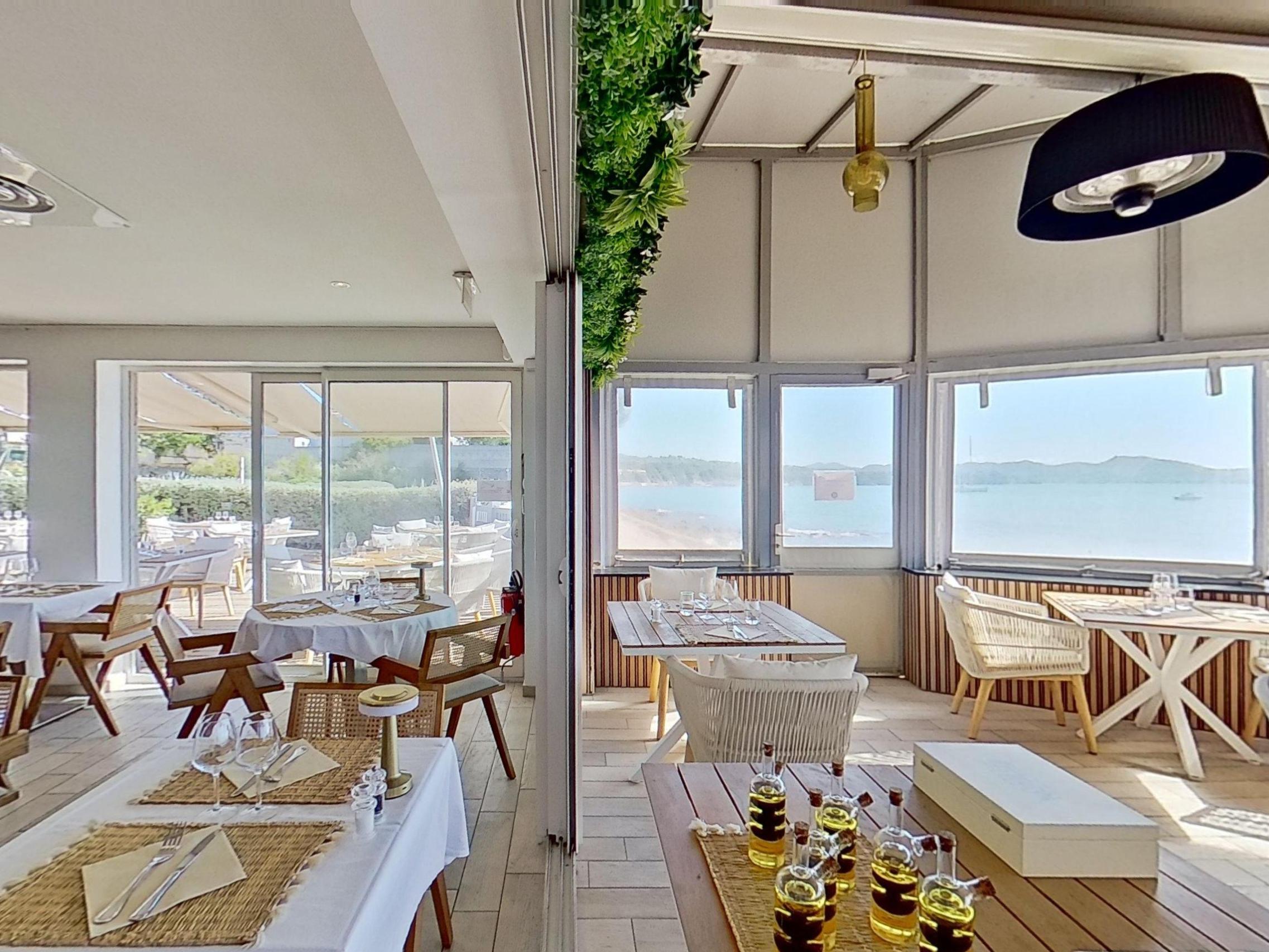 Logis Hôtel Plage Saint Jean