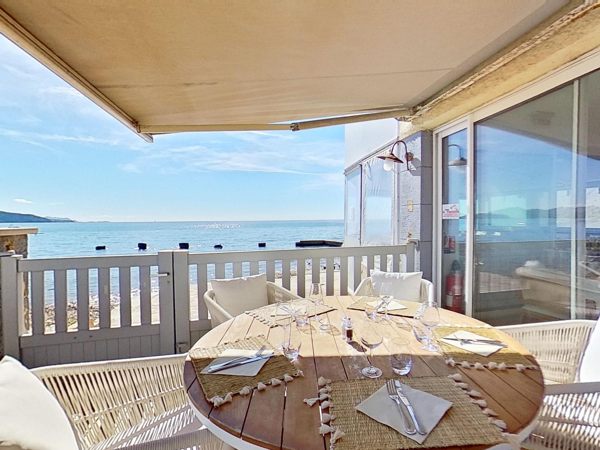 Logis Hôtel Plage Saint Jean