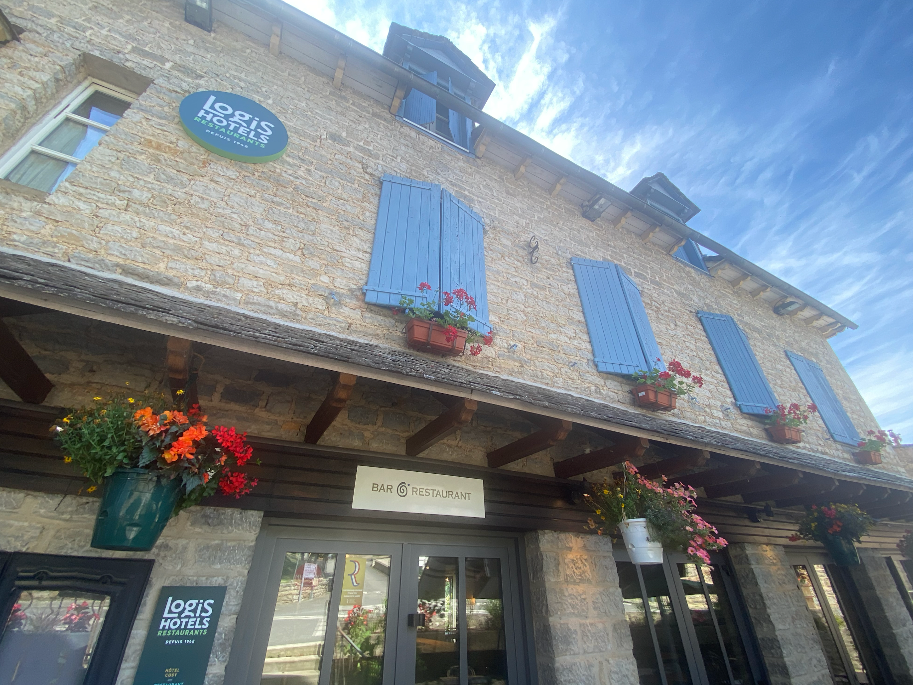 Logis Hôtel l\'Auberge du Château