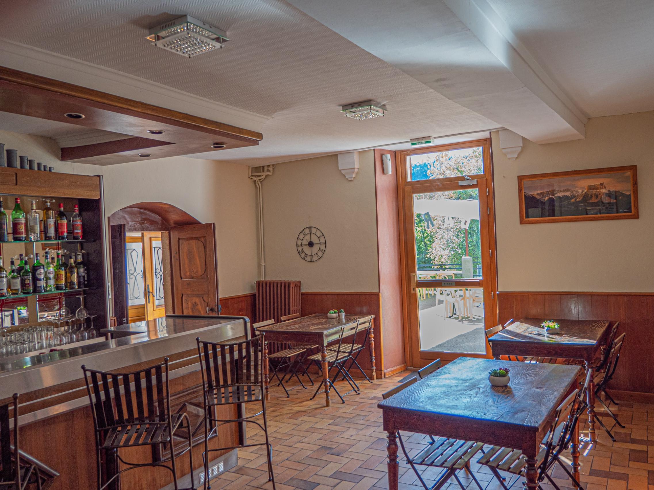 Logis Hôtel Au Gai Soleil du Mont Aiguille