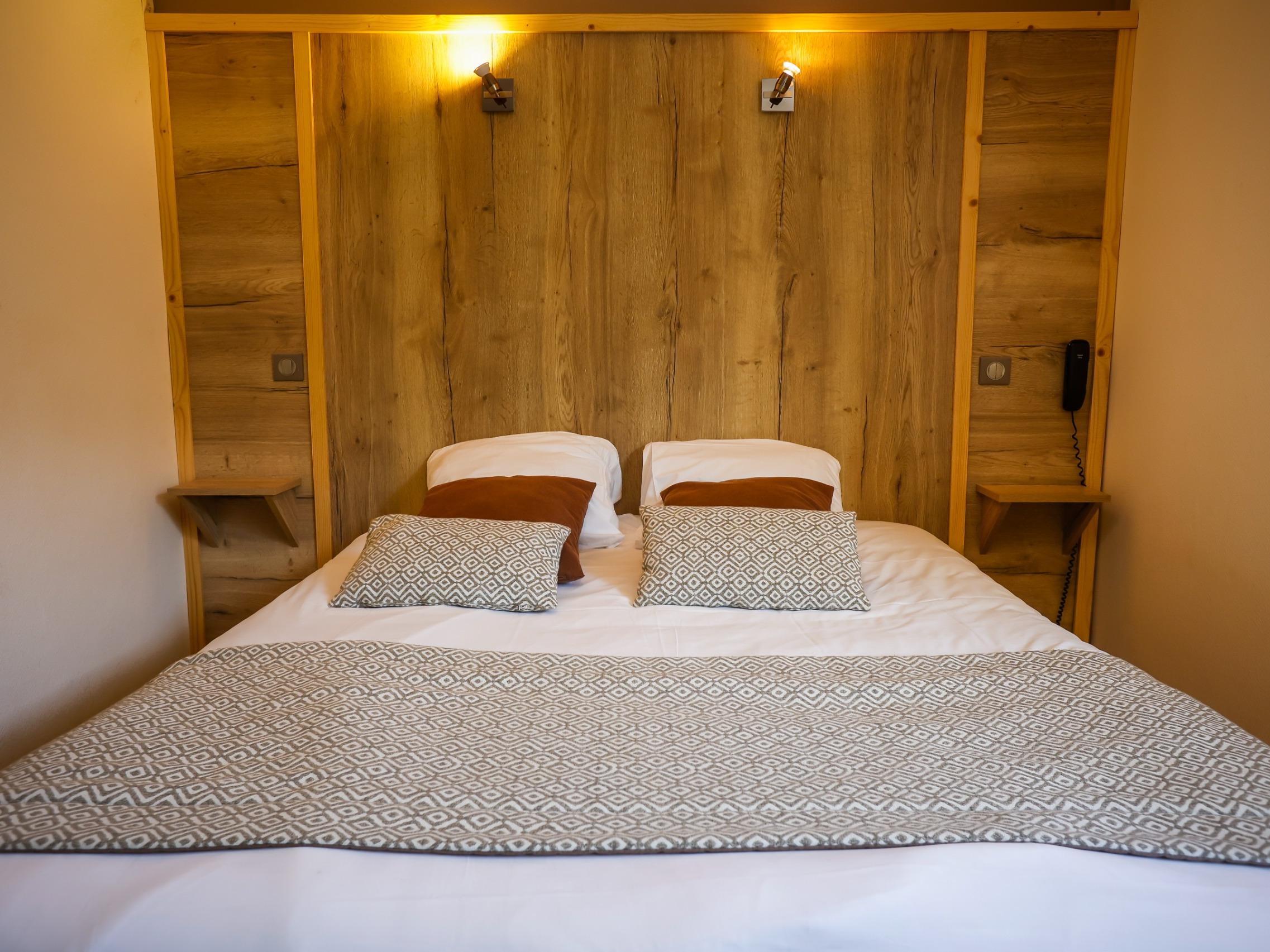 Logis Hôtel Au Gai Soleil du Mont Aiguille