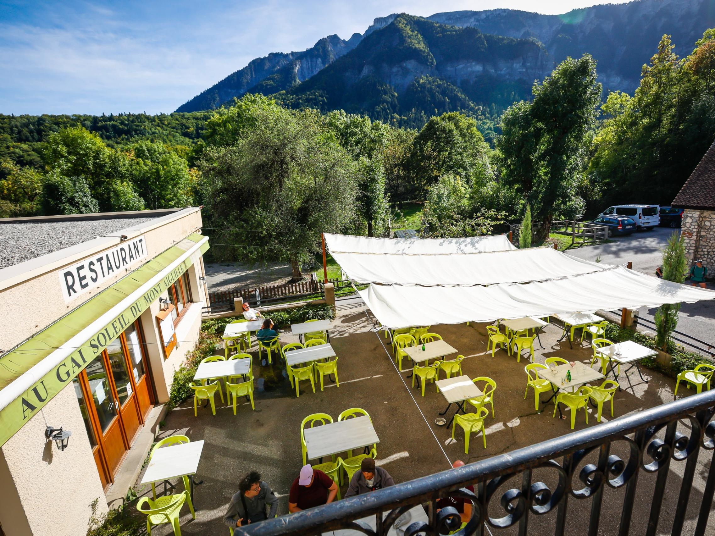 Logis Hôtel Au Gai Soleil du Mont Aiguille