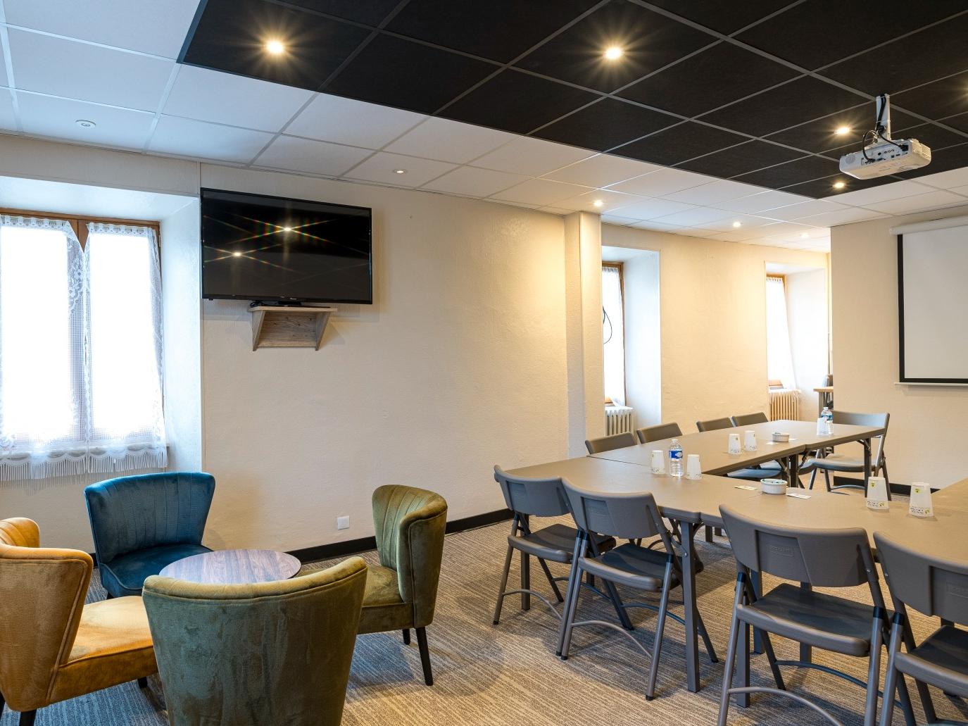 Logis Hôtel Au Gai Soleil du Mont Aiguille