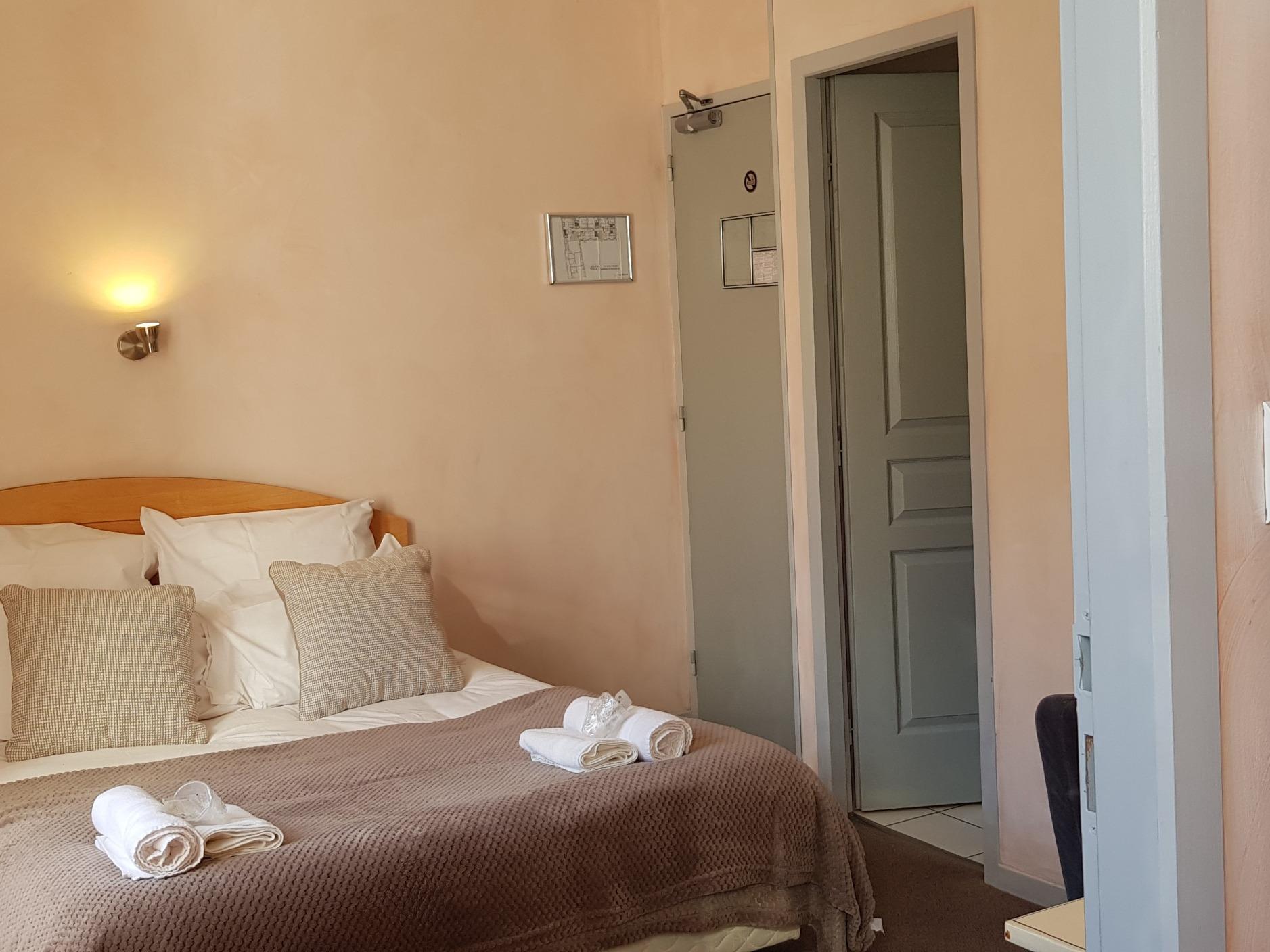 Logis Hôtel Terminus