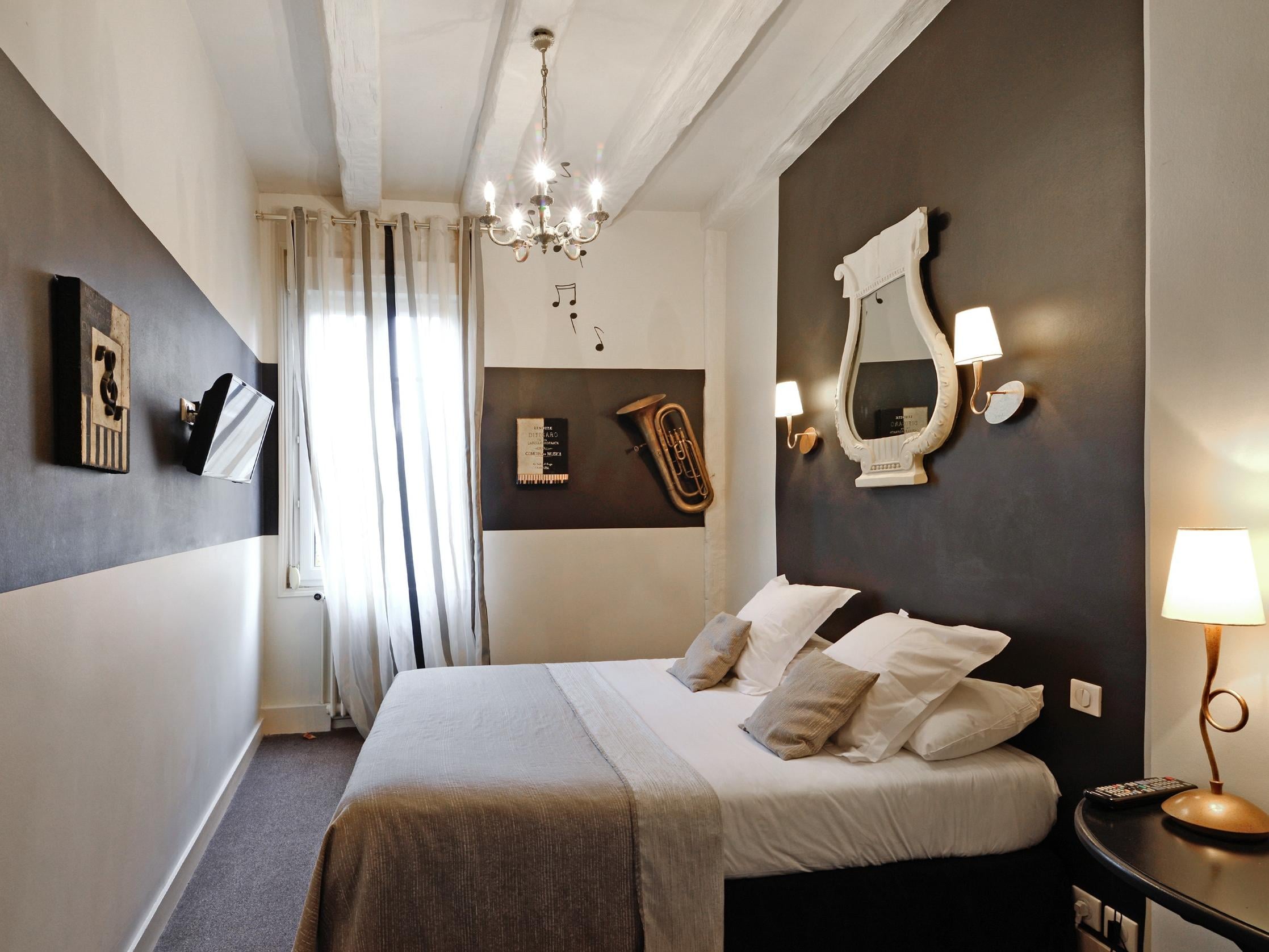 Logis Hôtel le Cheval Blanc