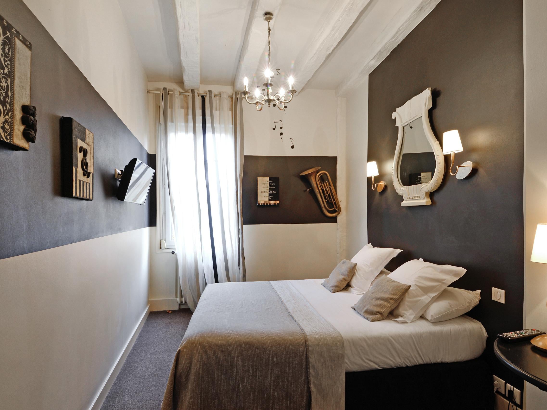 Logis Hôtel le Cheval Blanc