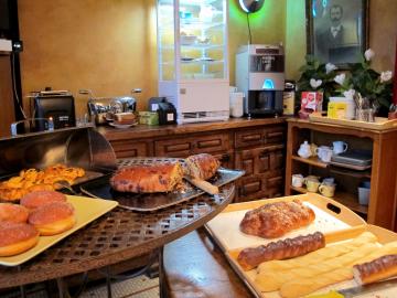 Logis Hôtel Deshors-Foujanet