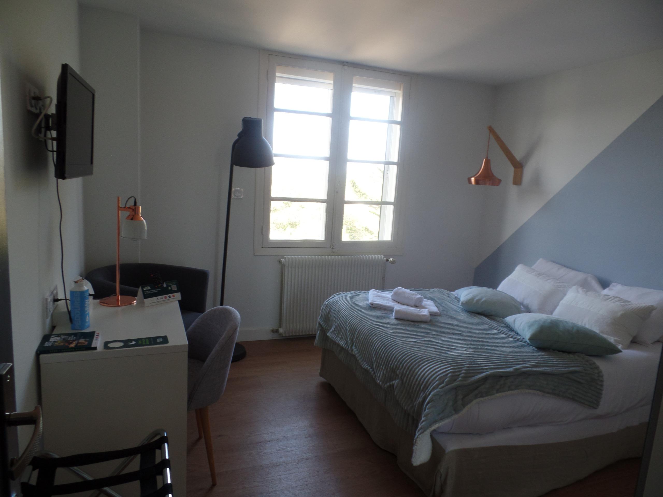 Logis Hôtel le Commerce