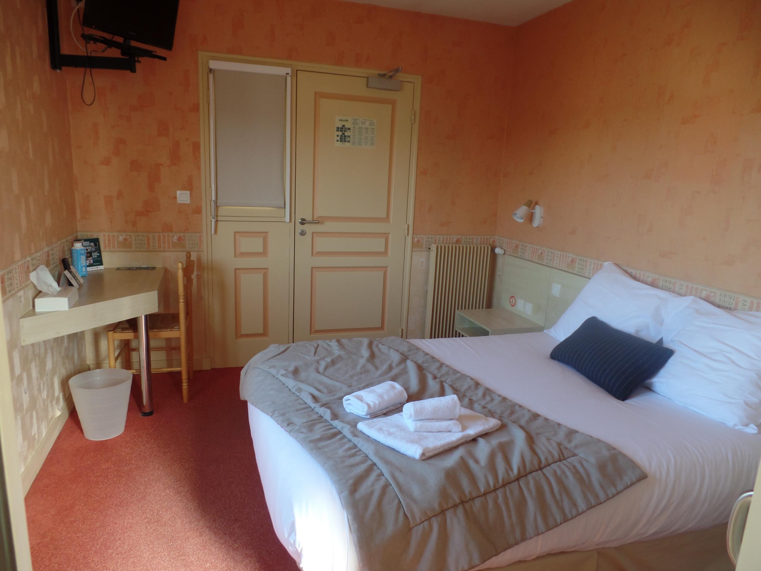 Logis Hôtel le Commerce