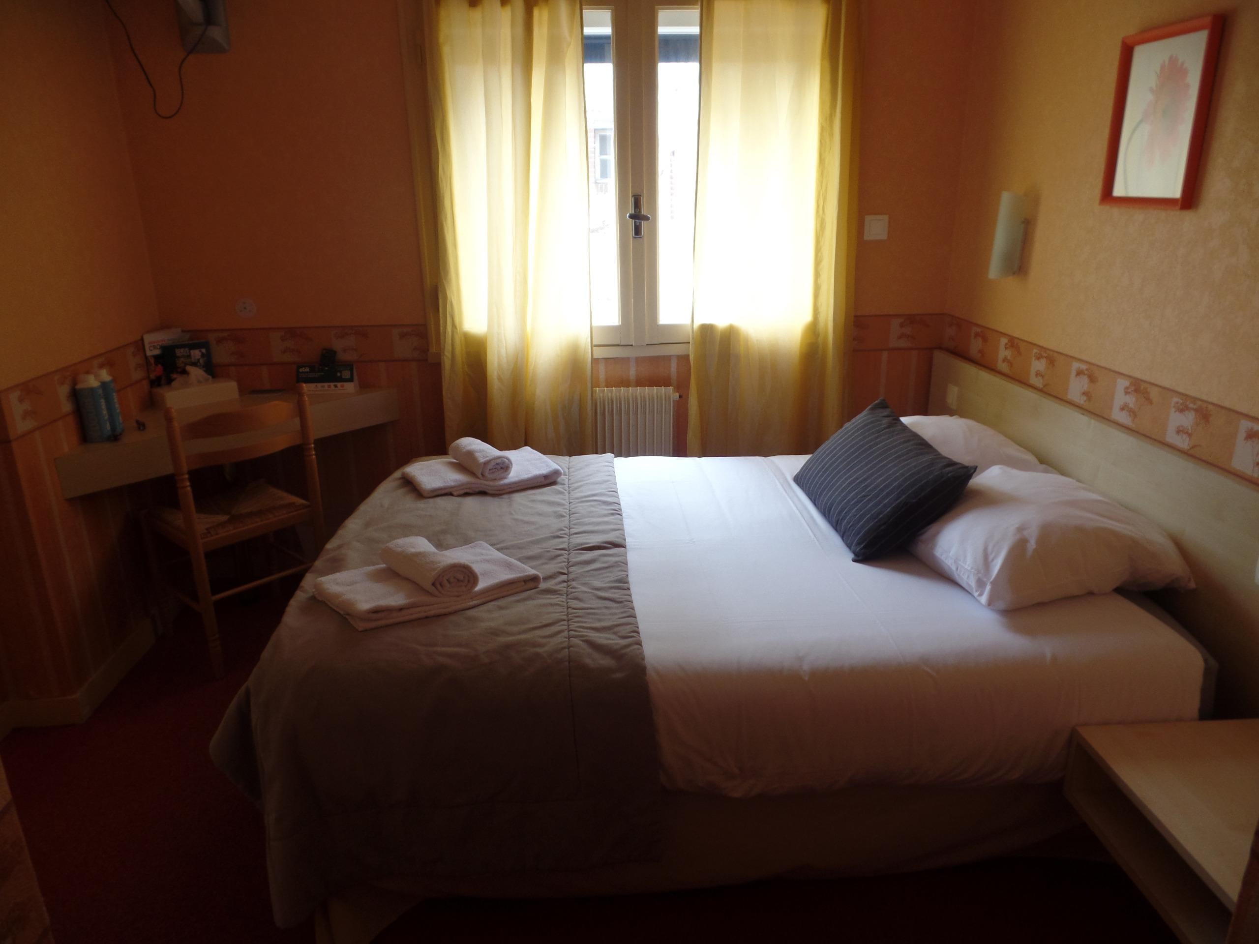 Logis Hôtel le Commerce