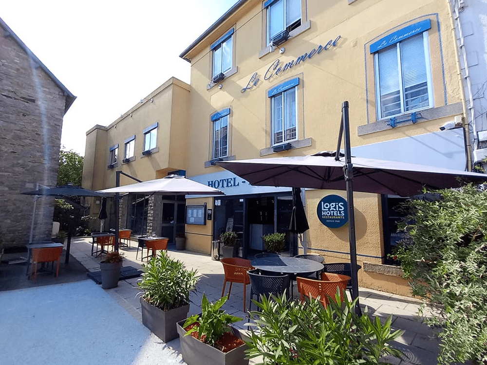 Logis Hôtel le Commerce