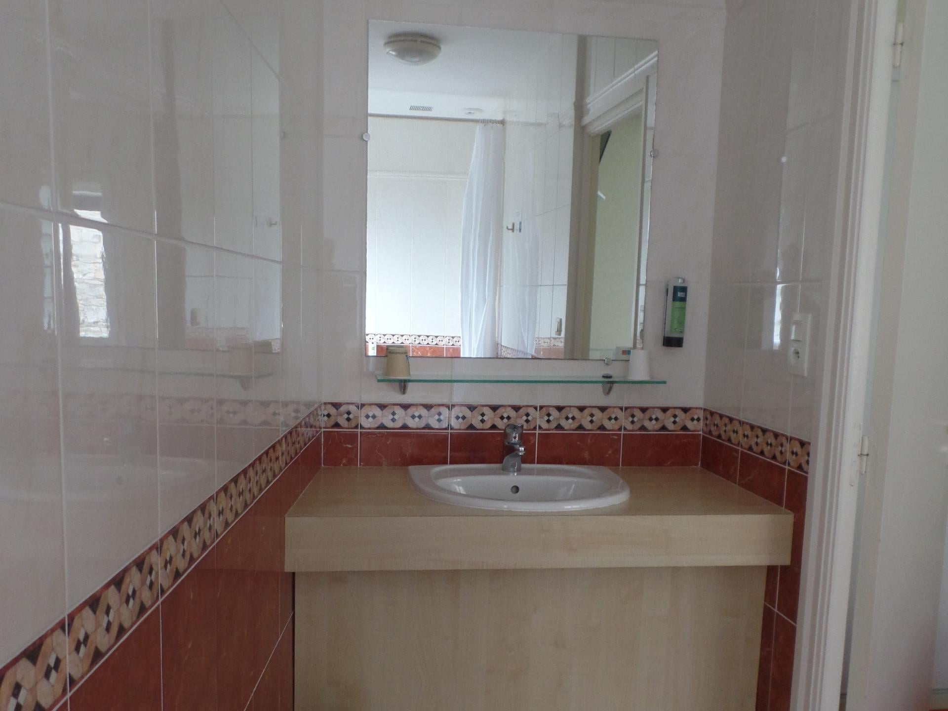 Logis Hôtel le Commerce