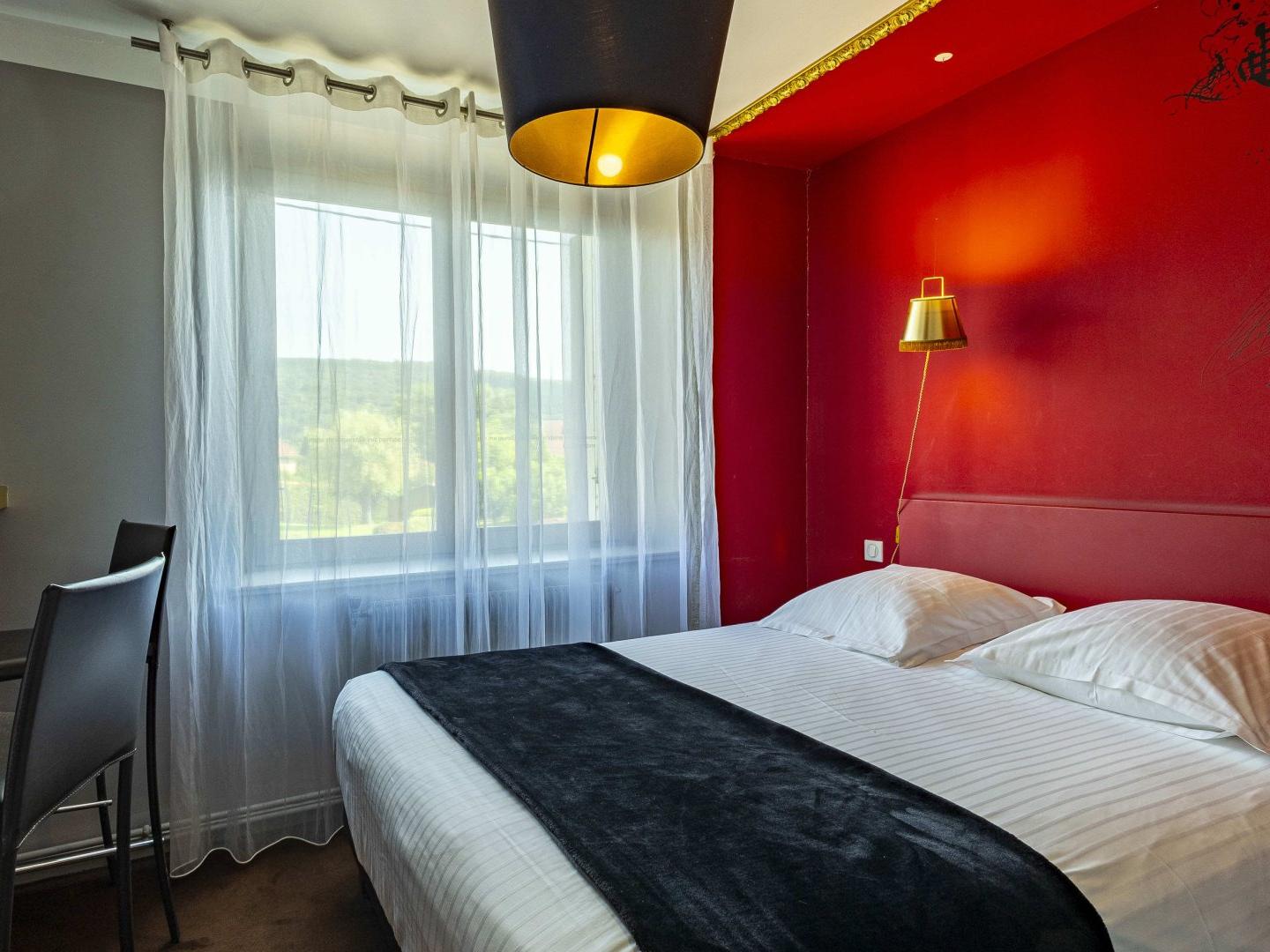 Logis Auberge du Château de Vaite