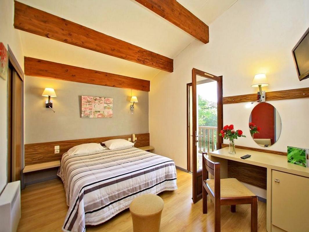 Logis Hôtel le Clos Grand