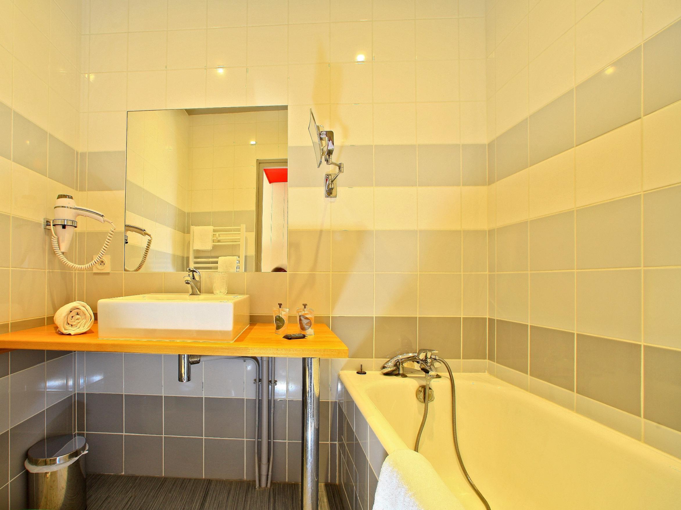 Logis Hôtel le Bordeaux